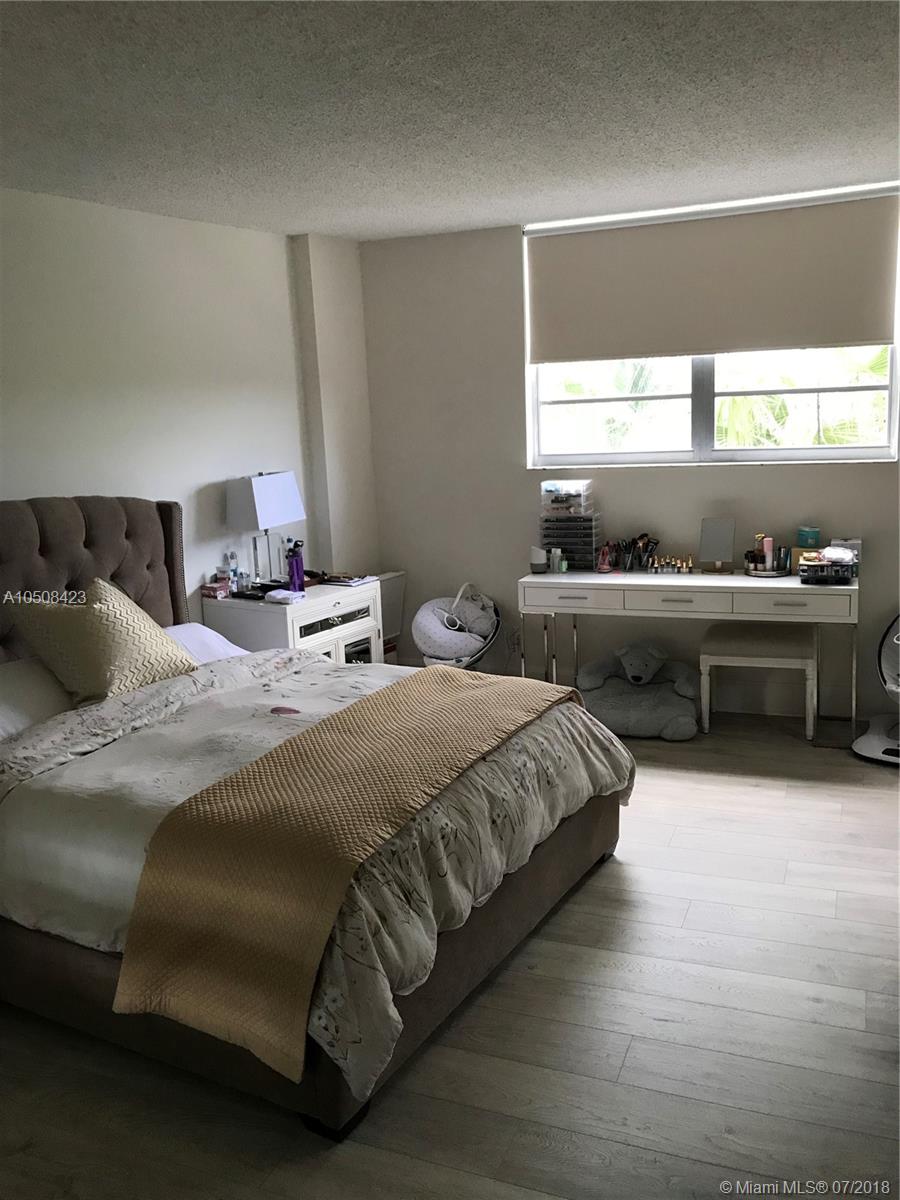 Gables Waterway Towers - Residential Lease