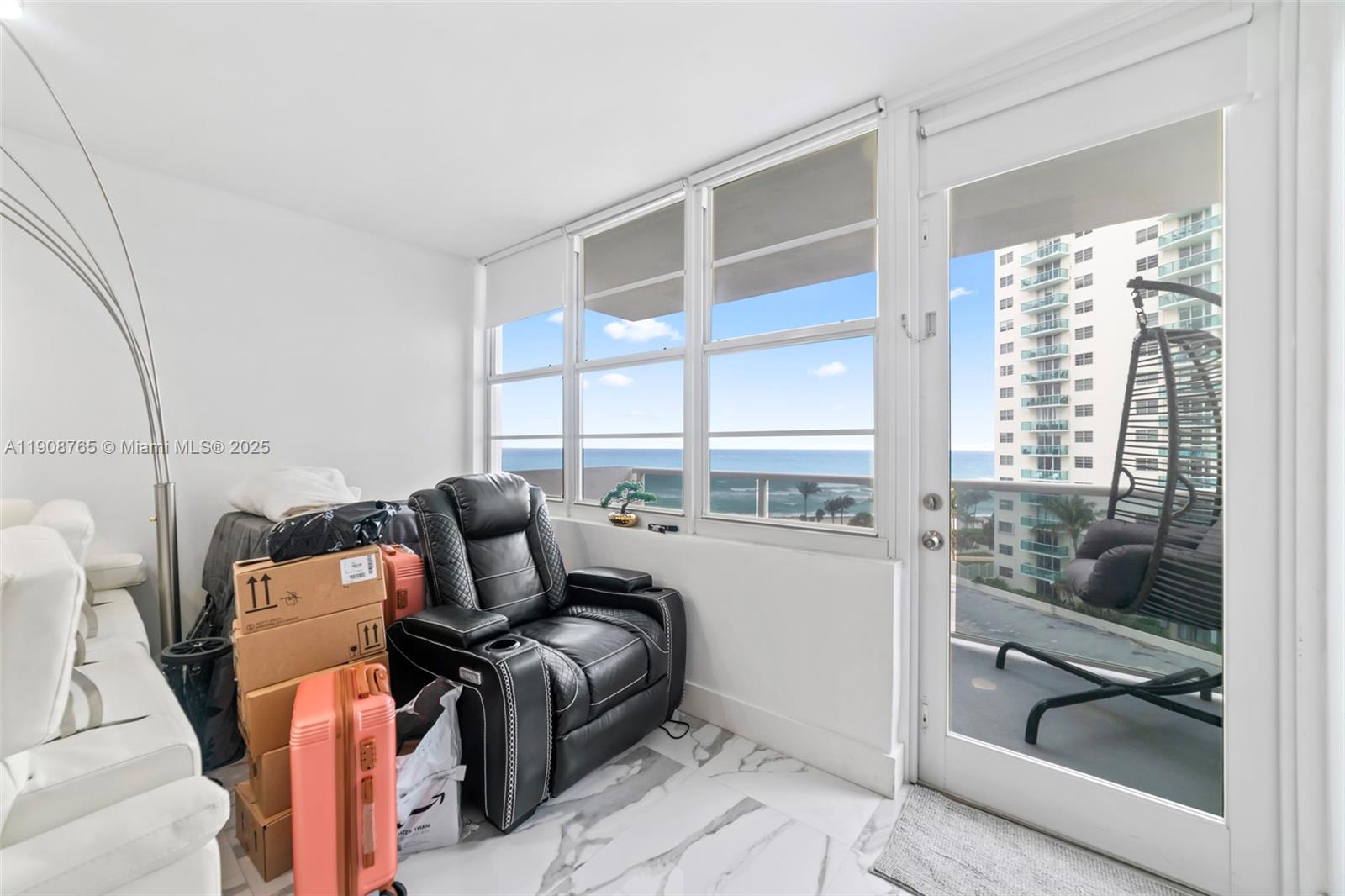 SEA AIR TOWERS CONDO - Residential