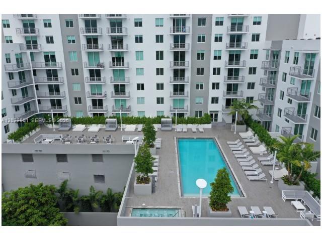 729 NW 2nd St 422