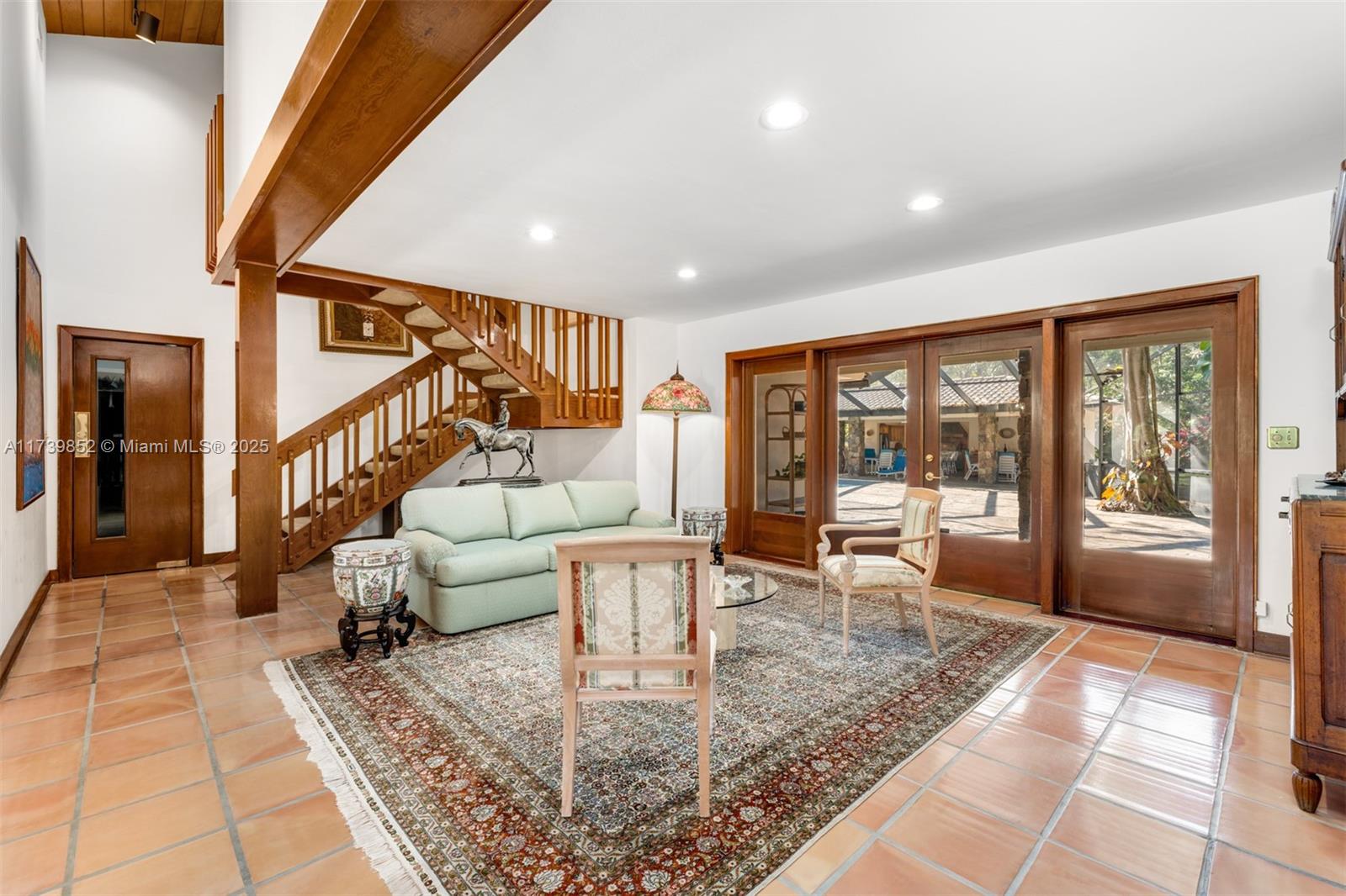 JOURNEYS END ESTATES - Residential