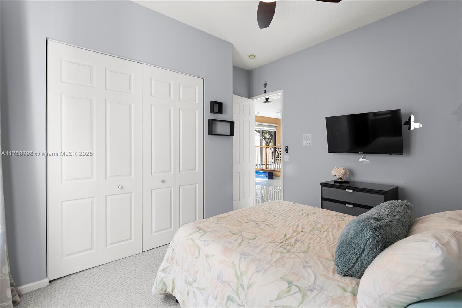 RIVIERA ISLES I - Residential