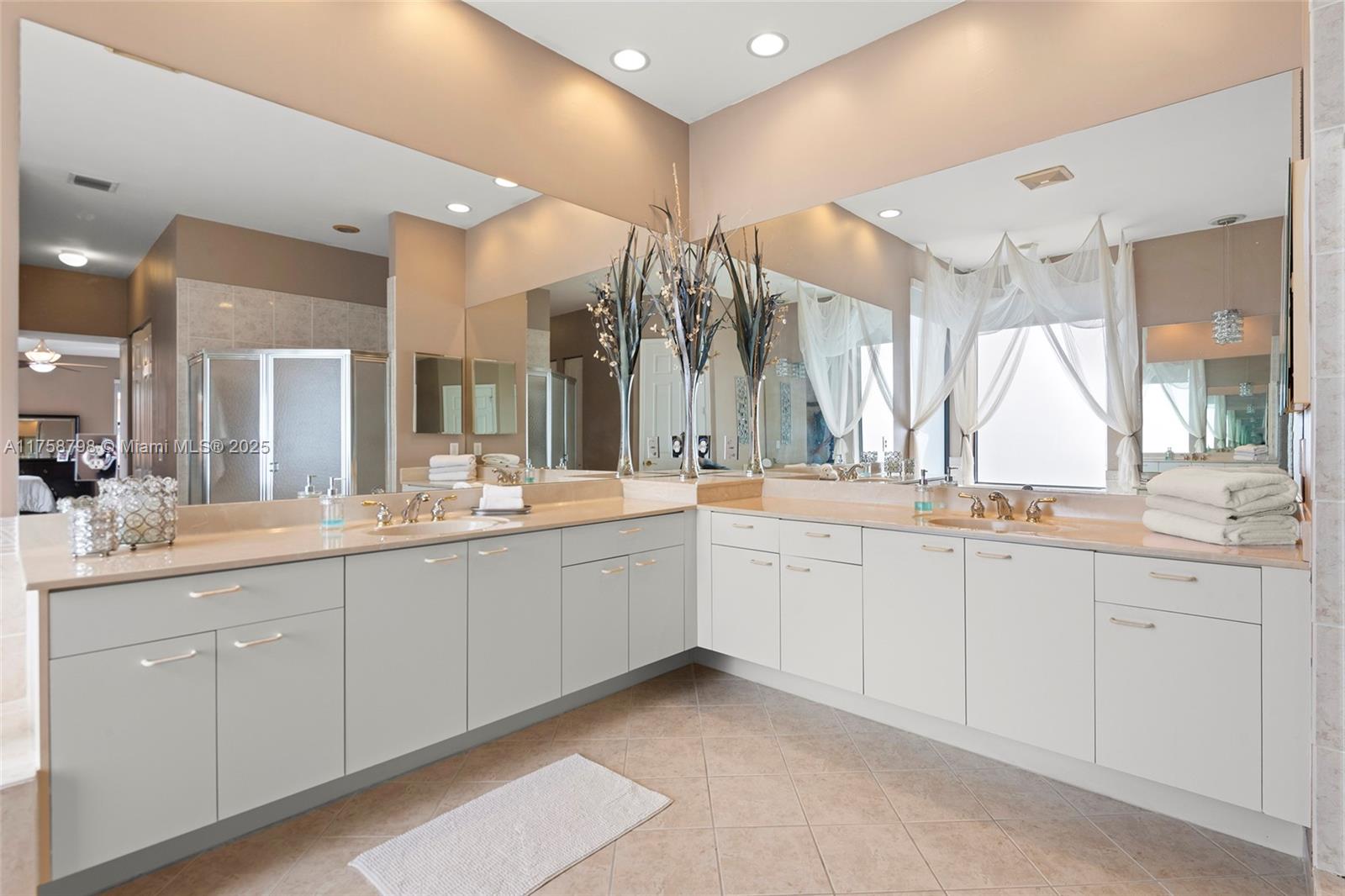 RIVIERA ISLES I - Residential