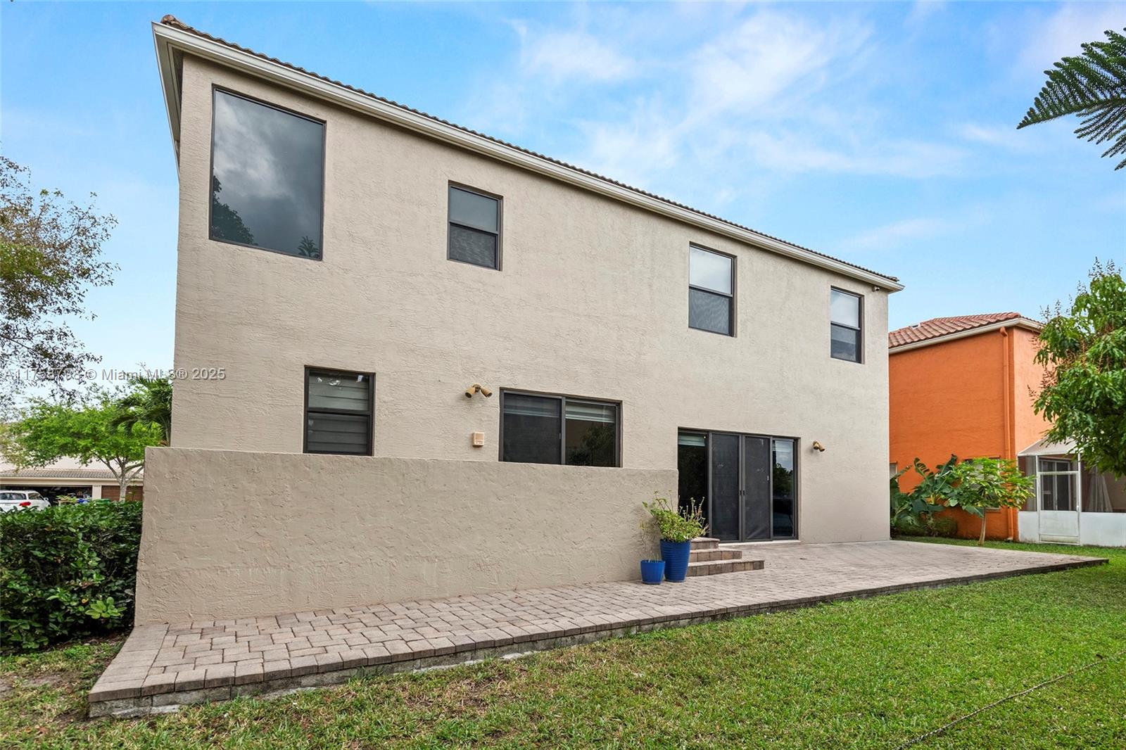 RIVIERA ISLES I - Residential