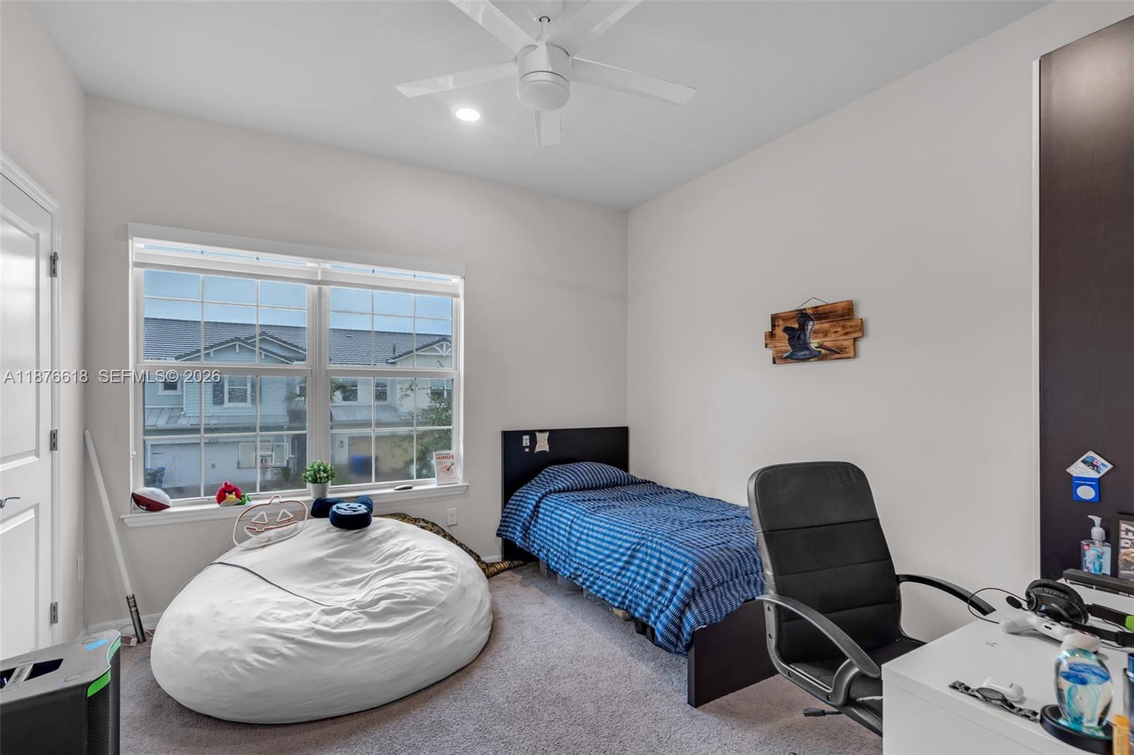 HILLCREST COUNTRY CLUB SO - Residential