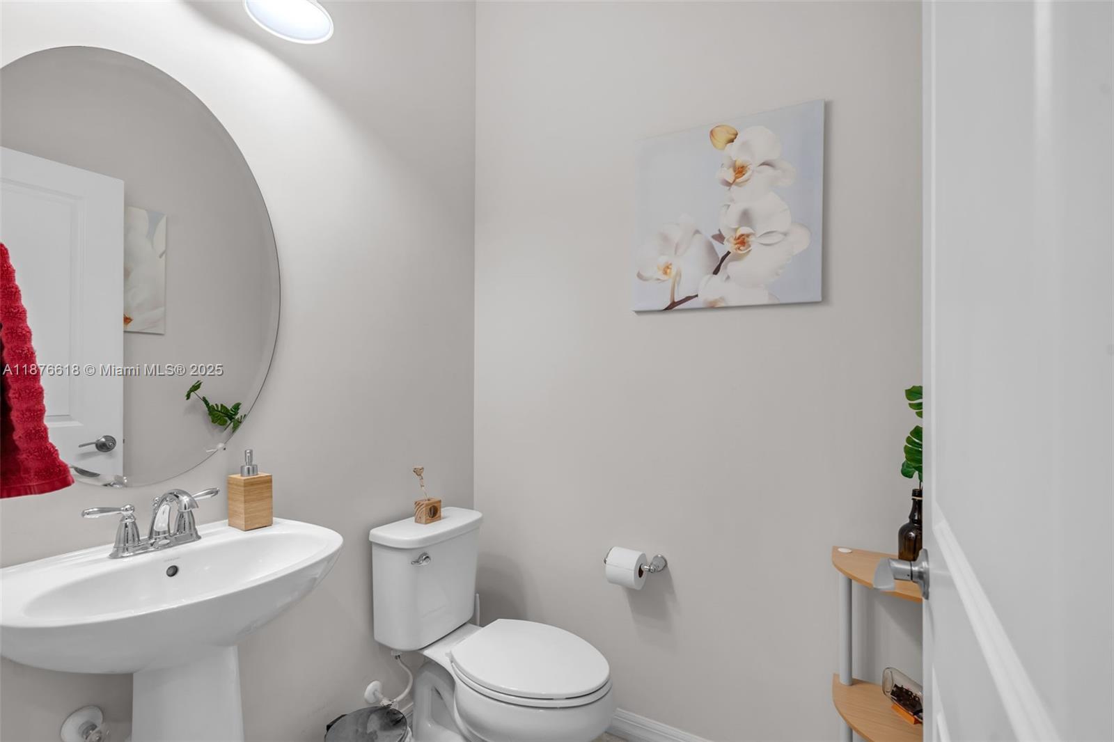 HILLCREST COUNTRY CLUB SO - Residential