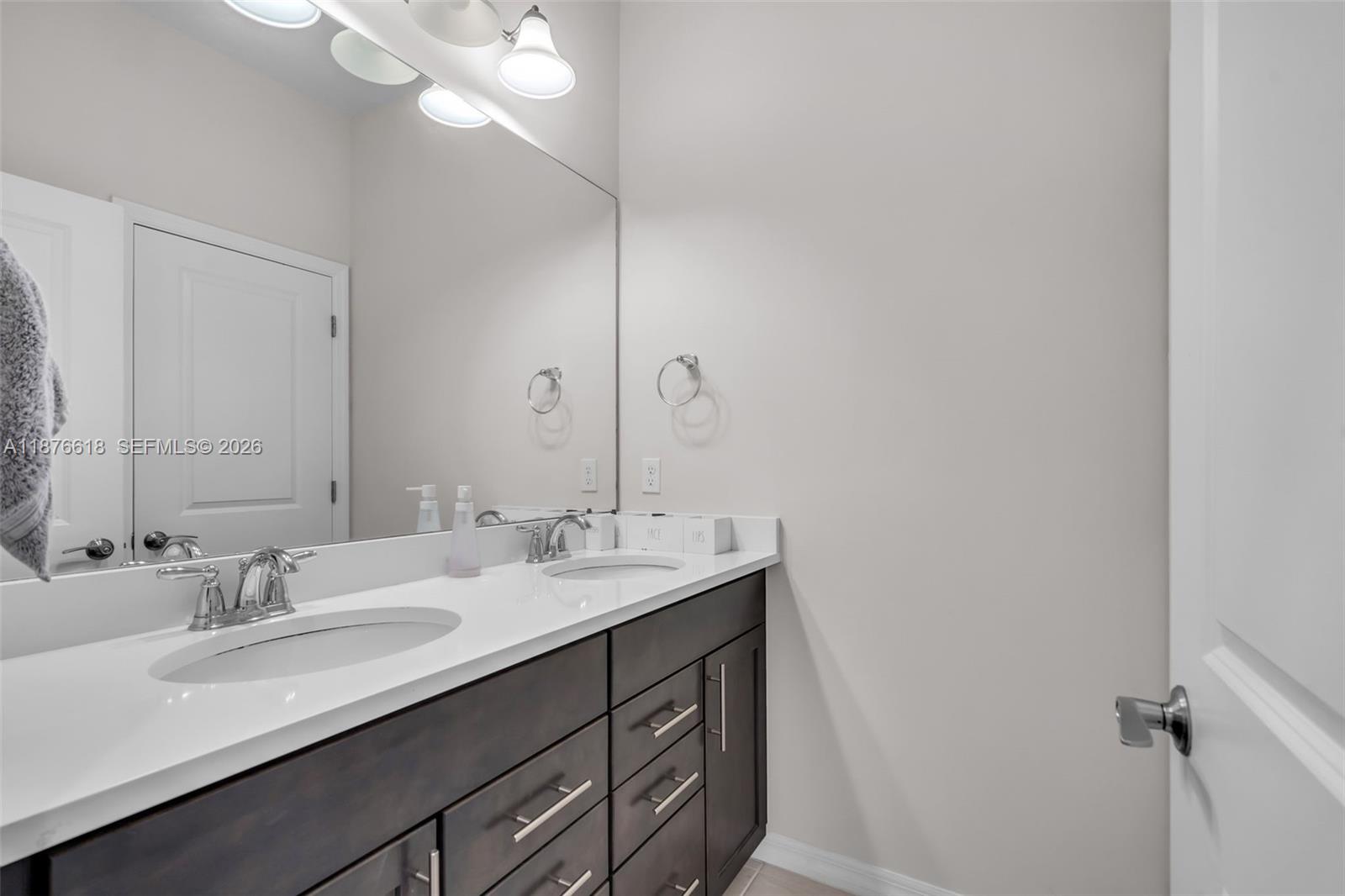 HILLCREST COUNTRY CLUB SO - Residential