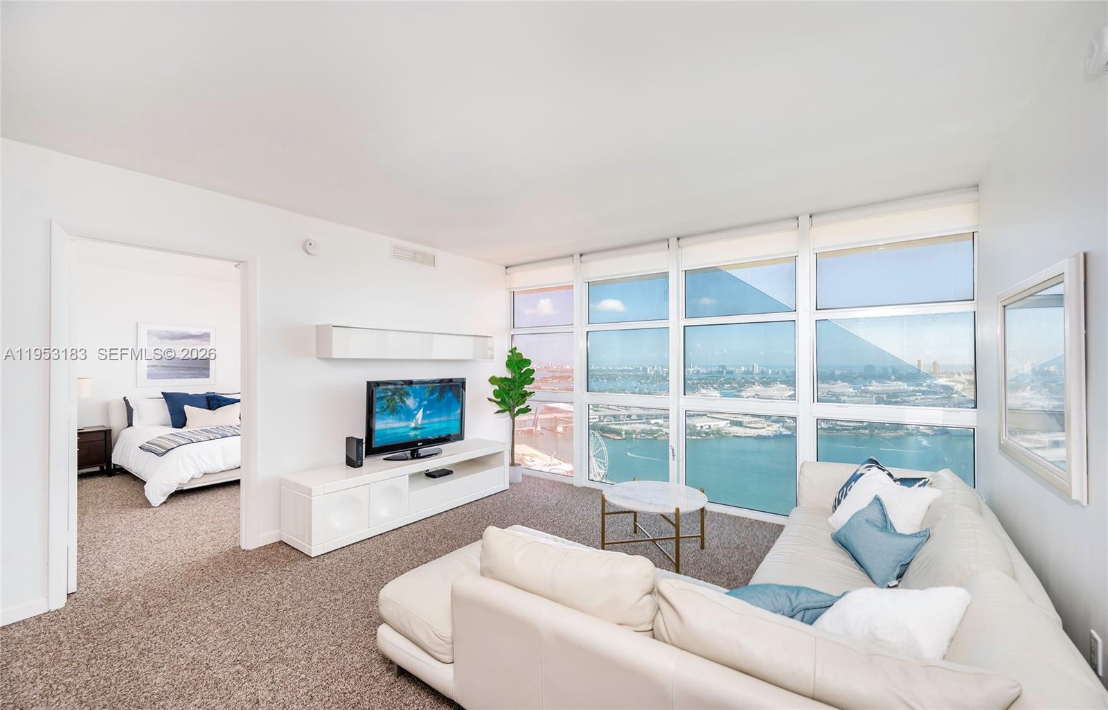 50 Biscayne Blvd 4104