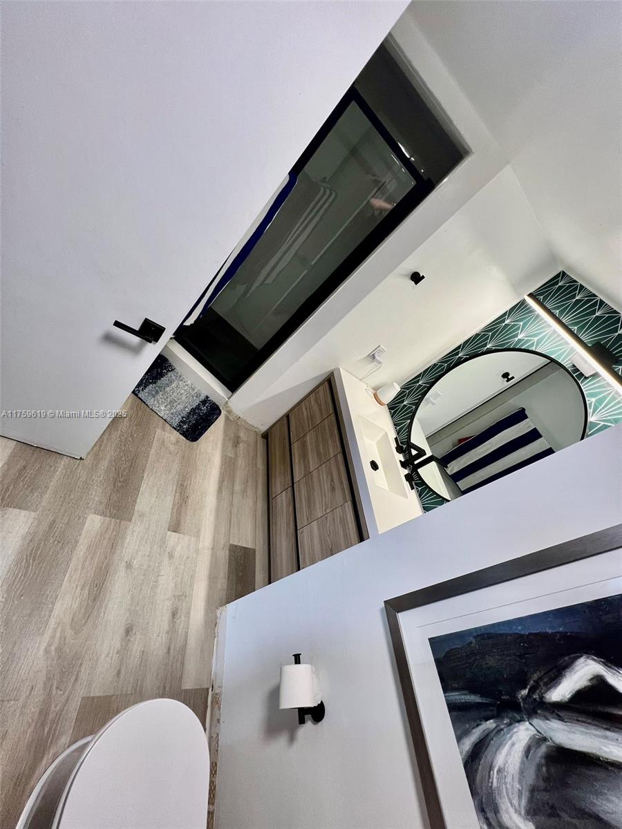 BUCKLEY TOWERS CONDO - EA - Residential