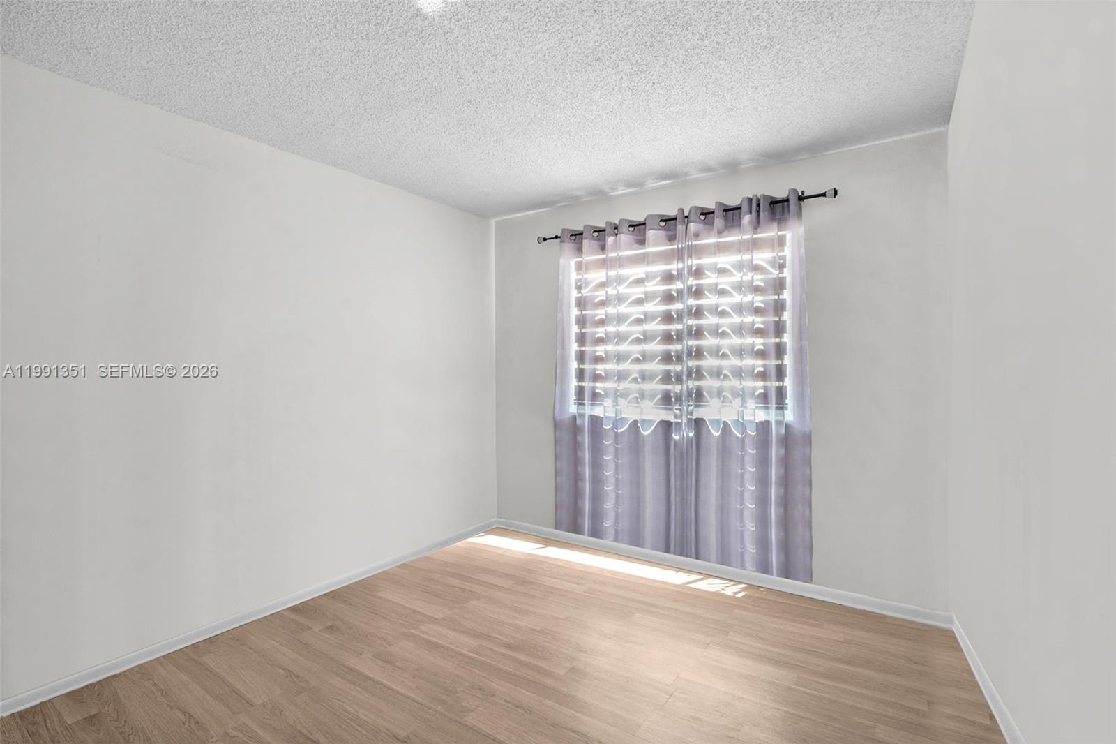 WEST PALM VILLAS V CONDO - Residential