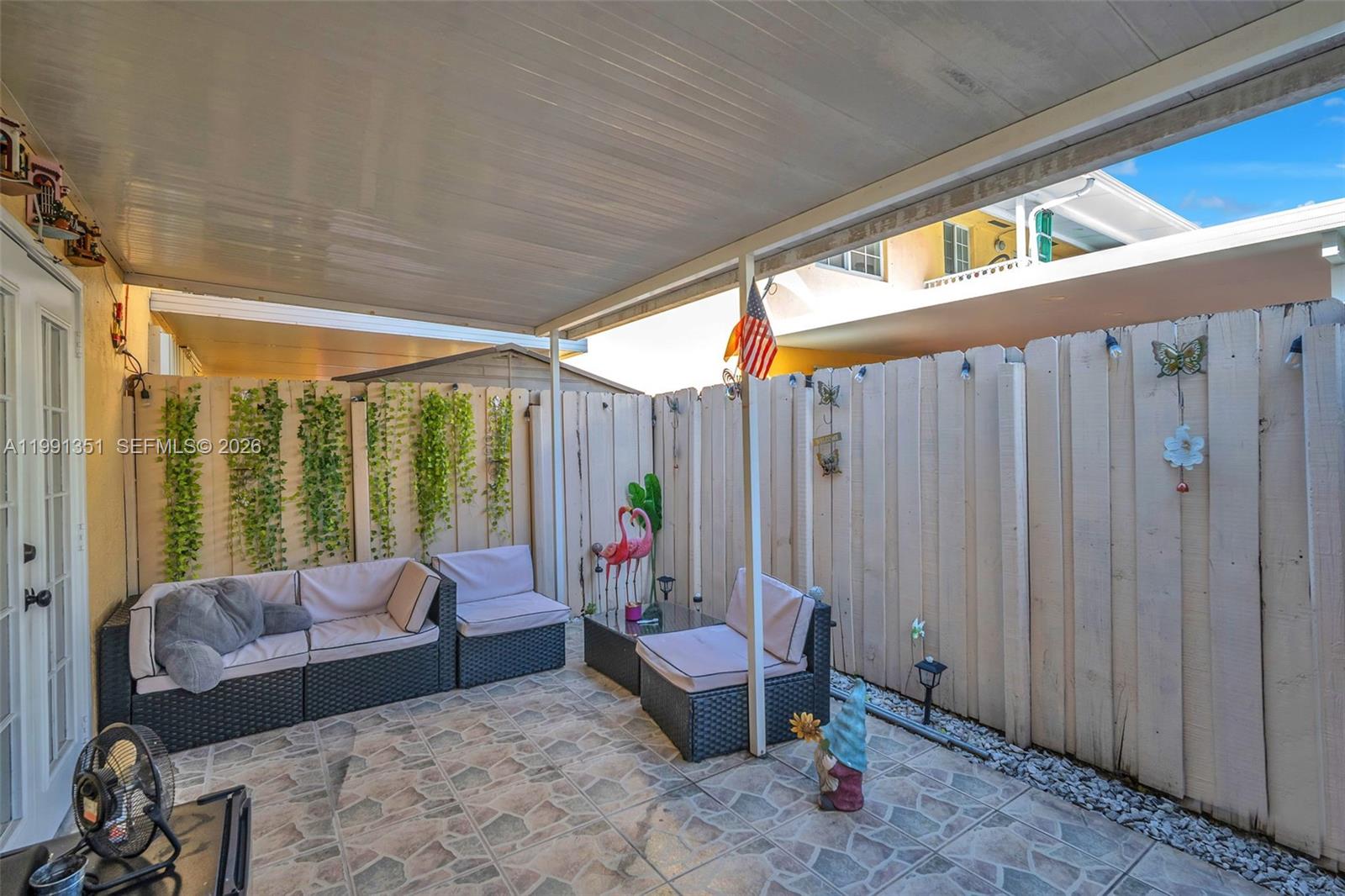 WEST PALM VILLAS V CONDO - Residential