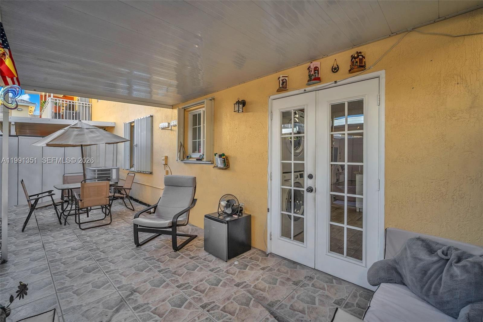 WEST PALM VILLAS V CONDO - Residential