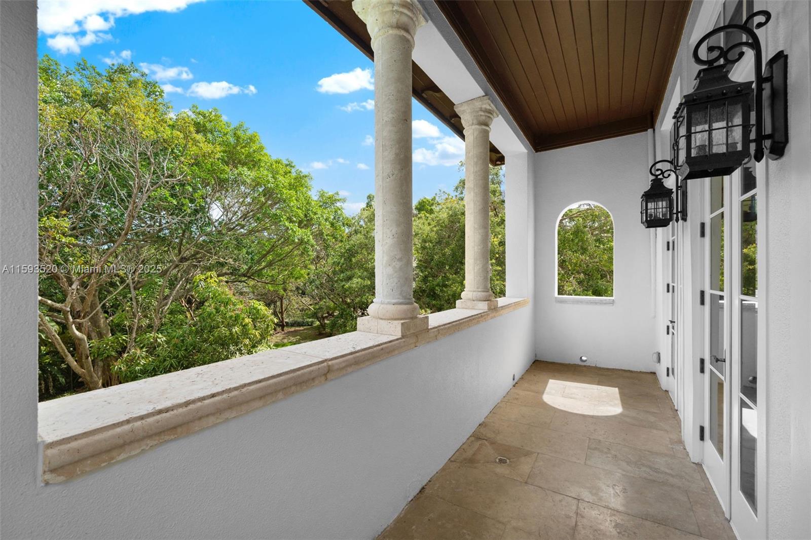 CUTLER ESTATES .345 AC - Residential