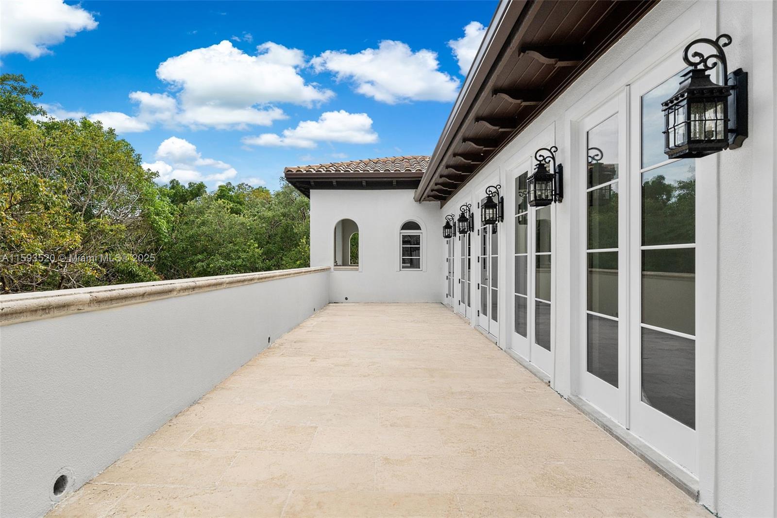 CUTLER ESTATES .345 AC - Residential