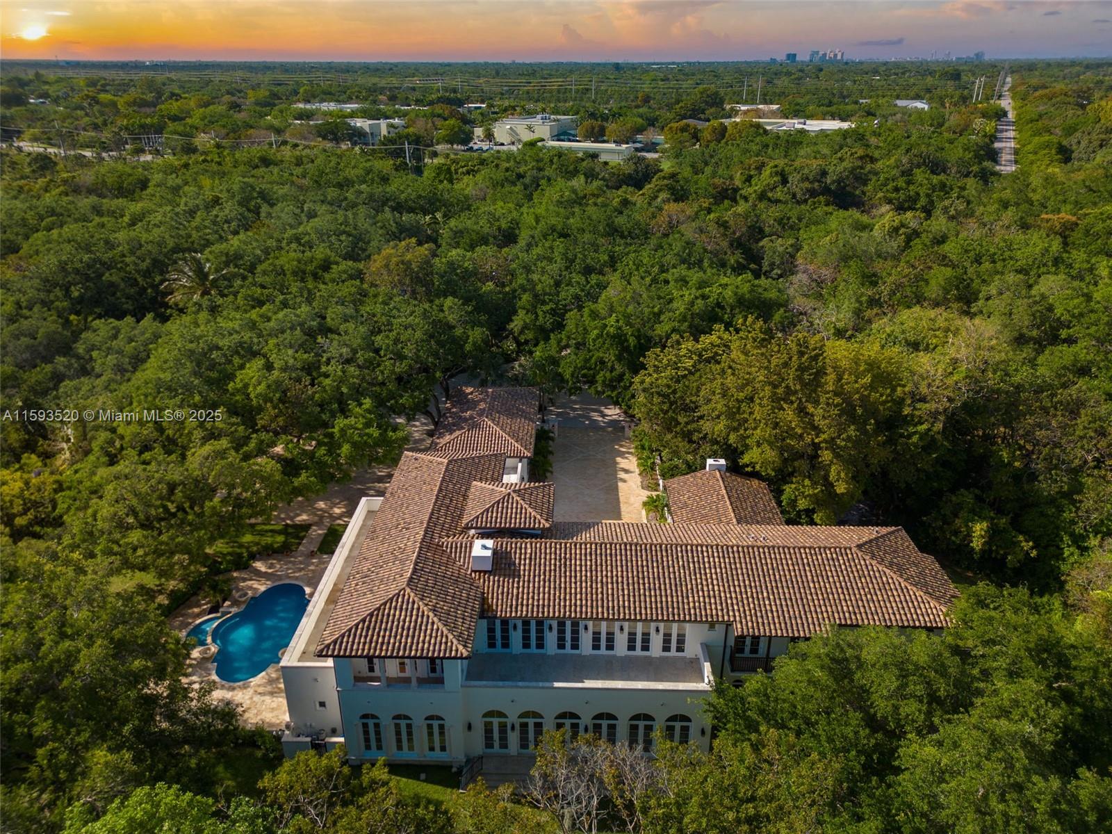 CUTLER ESTATES .345 AC - Residential
