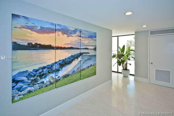 PASSAGES OF JUPITER ISLAN - Residential