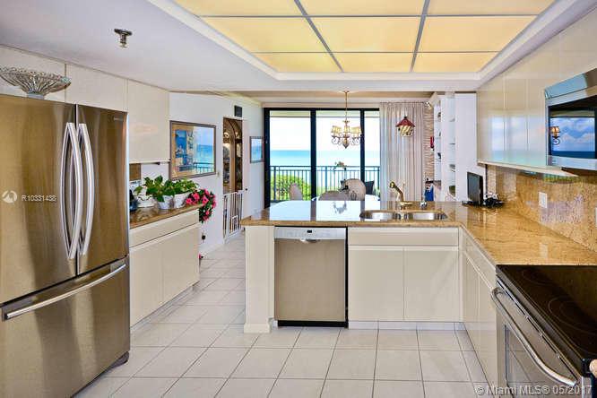 PASSAGES OF JUPITER ISLAN - Residential