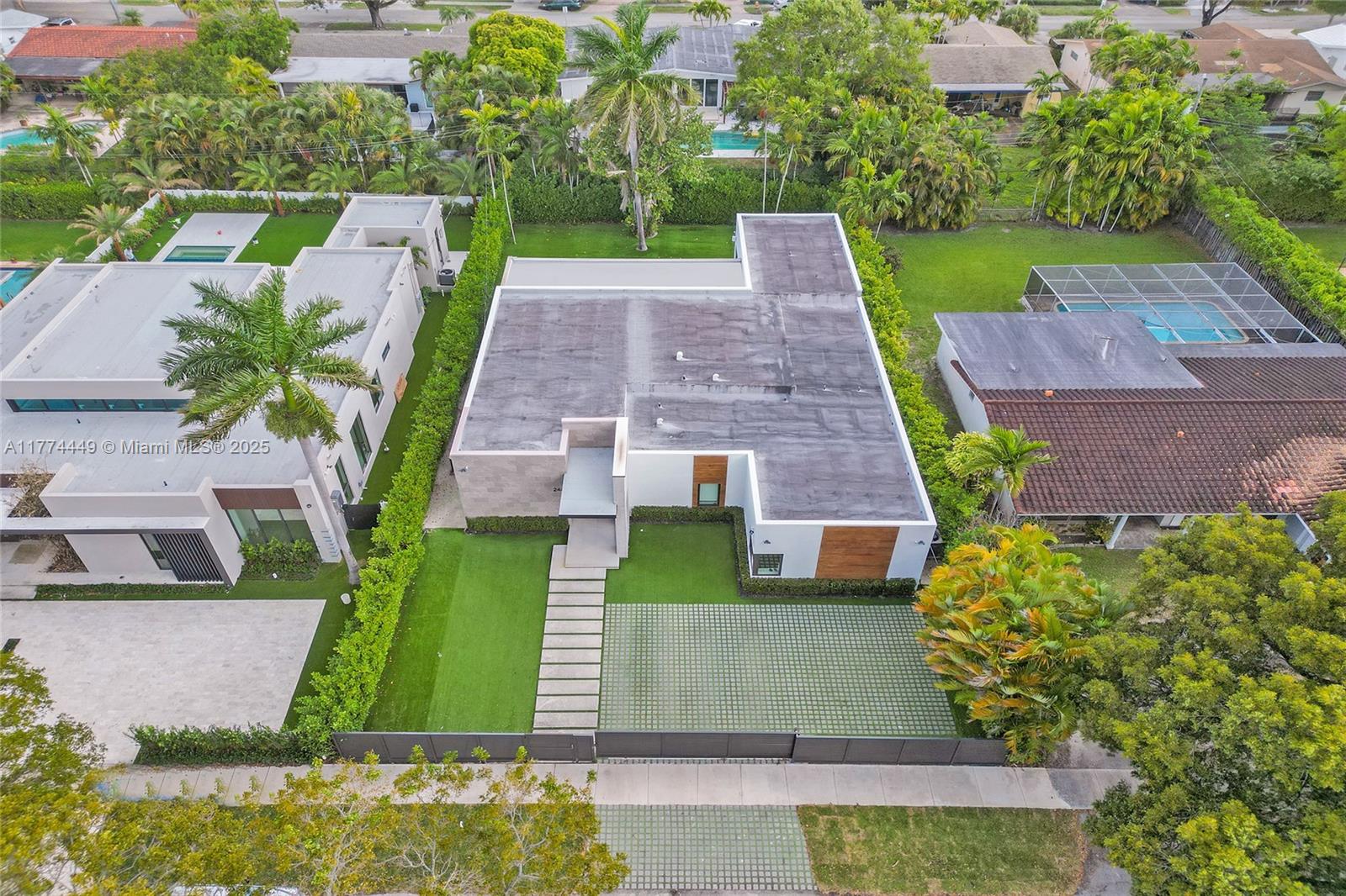 COUNTY SQUIRE ESTATES SEC - Residential