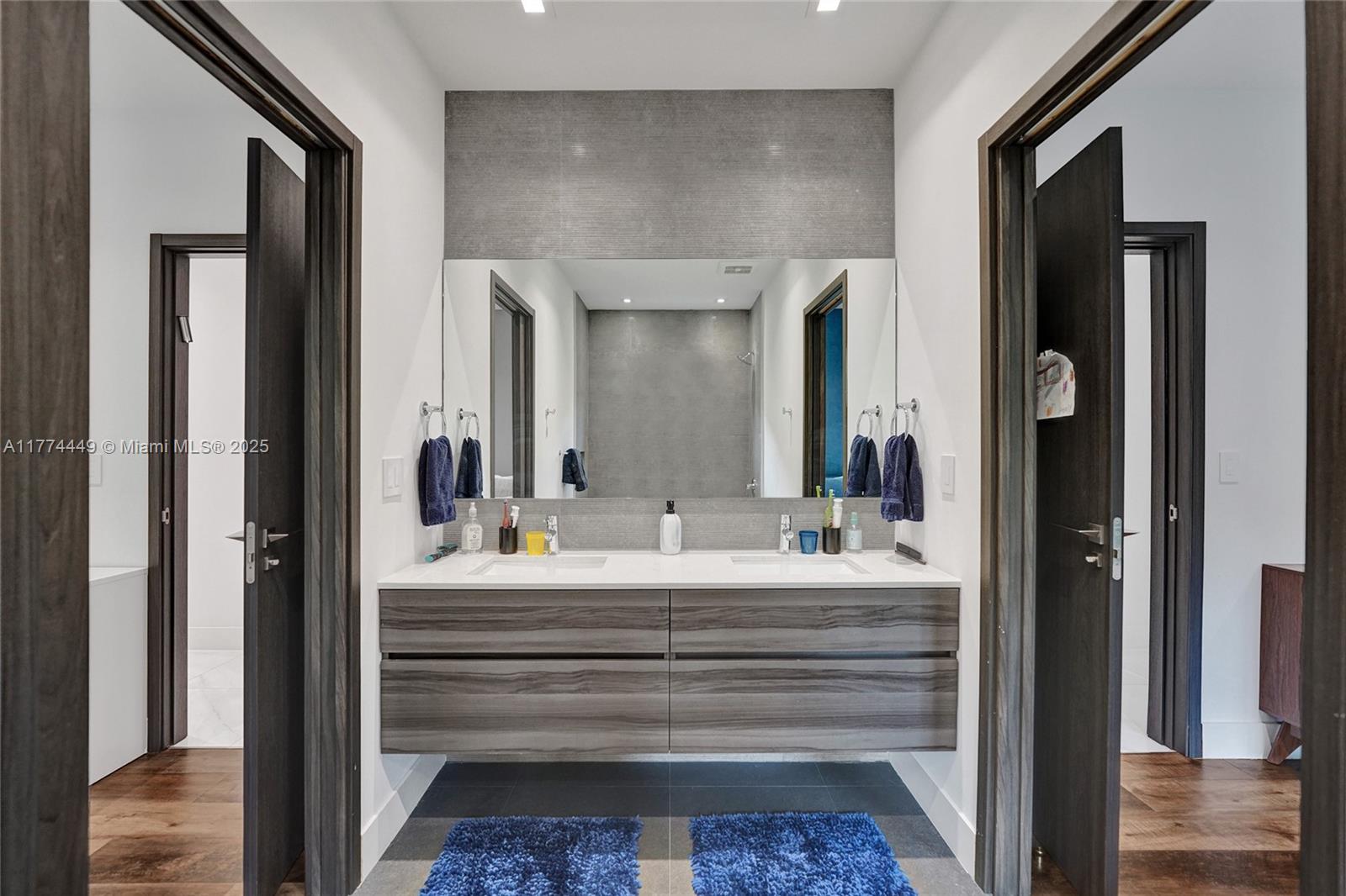 COUNTY SQUIRE ESTATES SEC - Residential