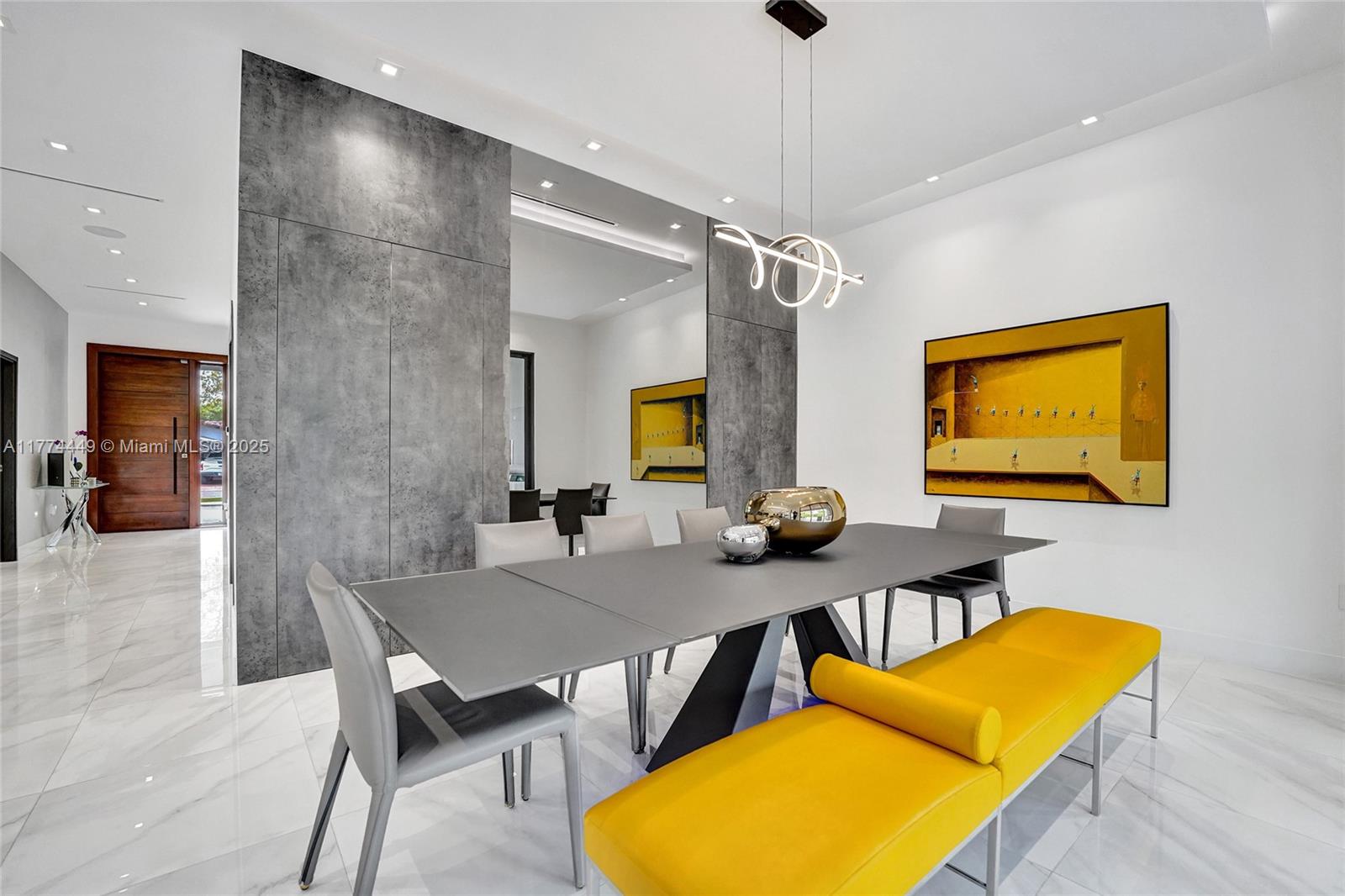 COUNTY SQUIRE ESTATES SEC - Residential