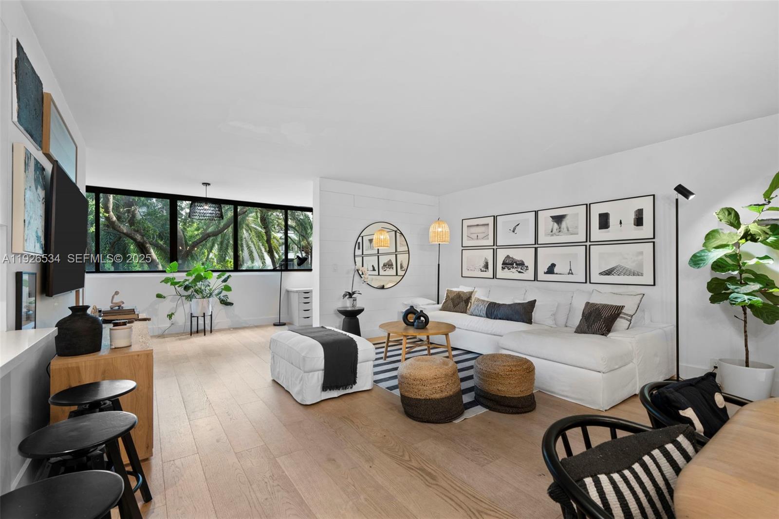 KEY COLONY - Residential Lease