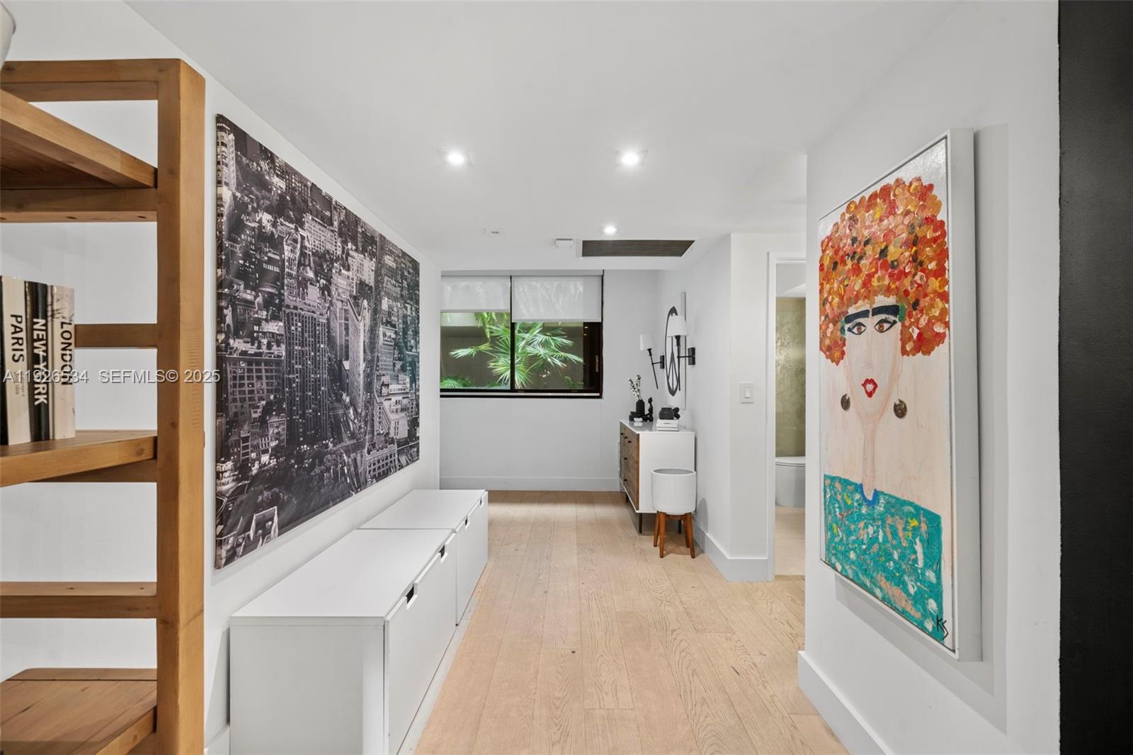 KEY COLONY - Residential Lease