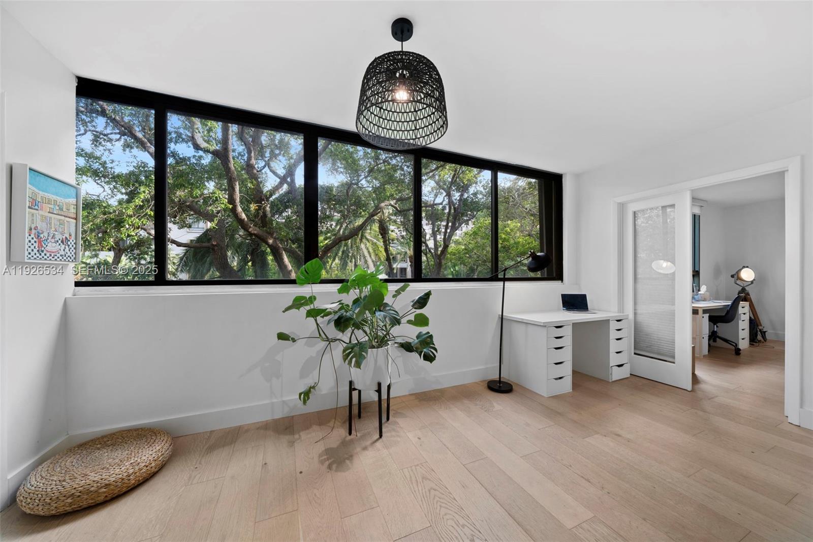 KEY COLONY - Residential Lease