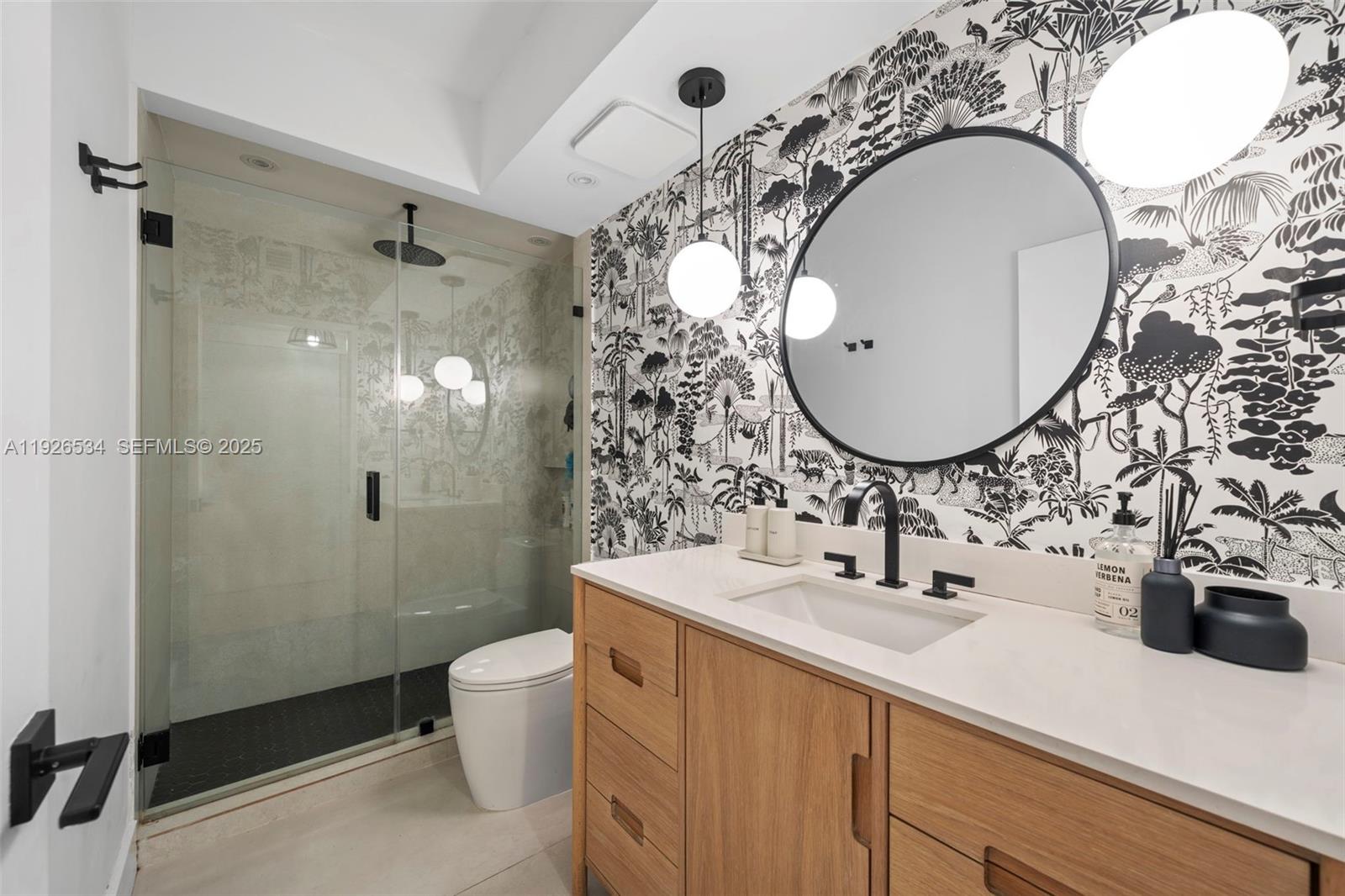 KEY COLONY - Residential Lease