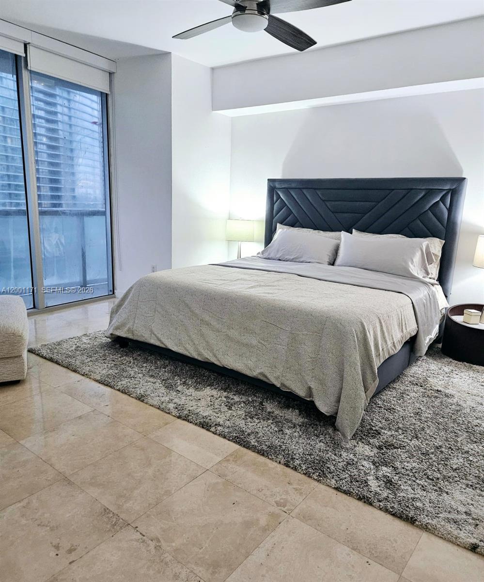 ICONBRICKELL CONDO NO 1 - Residential Lease