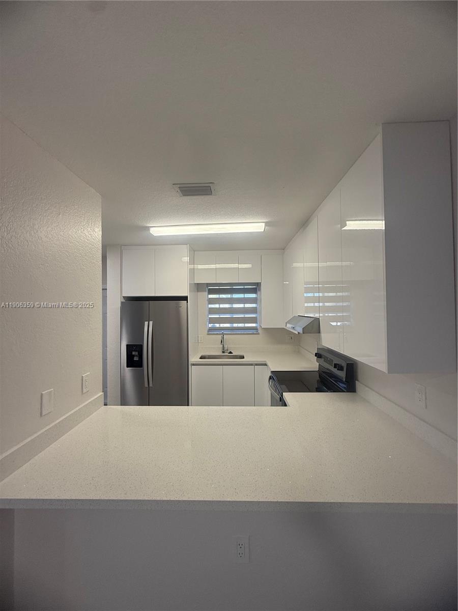 MARQUIS VILLA-II CONDO - Residential Lease