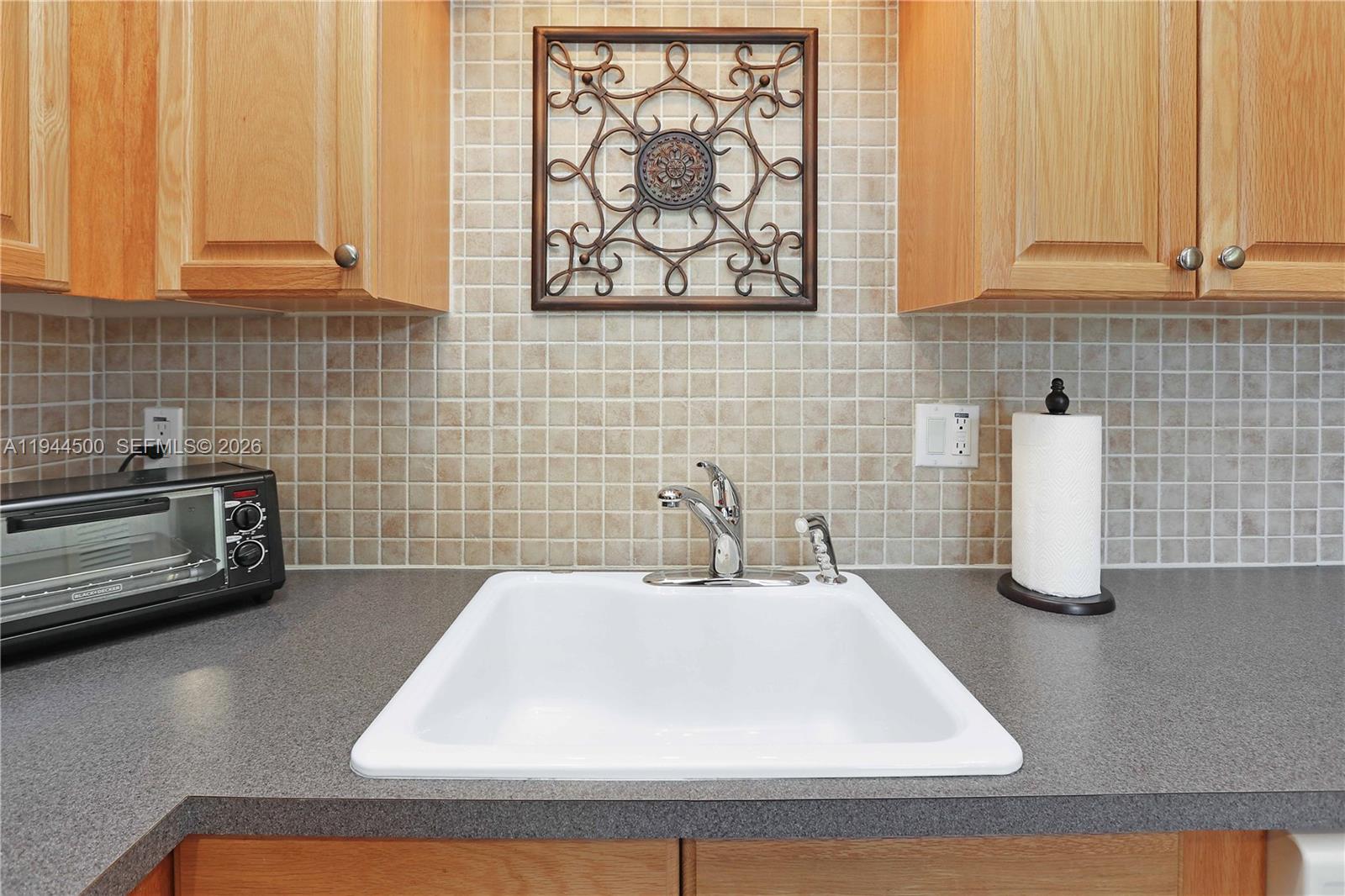 FAIRWAYS ROYALE CONDO - Residential