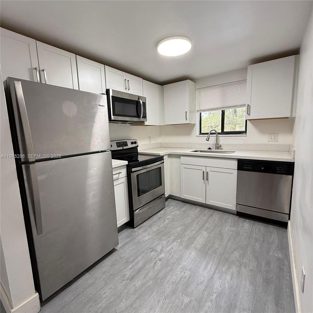 Photo of 1125 S Flagler Ave #520, Pompano Beach, FL 33060 (MLS # A11985288)