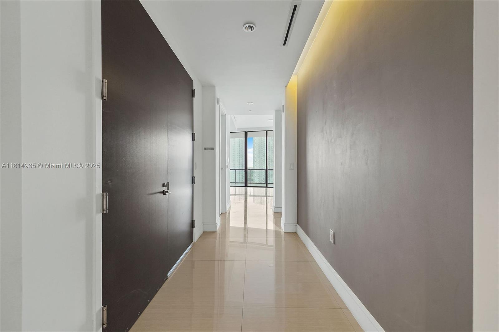 ECHO CONDO - Residential