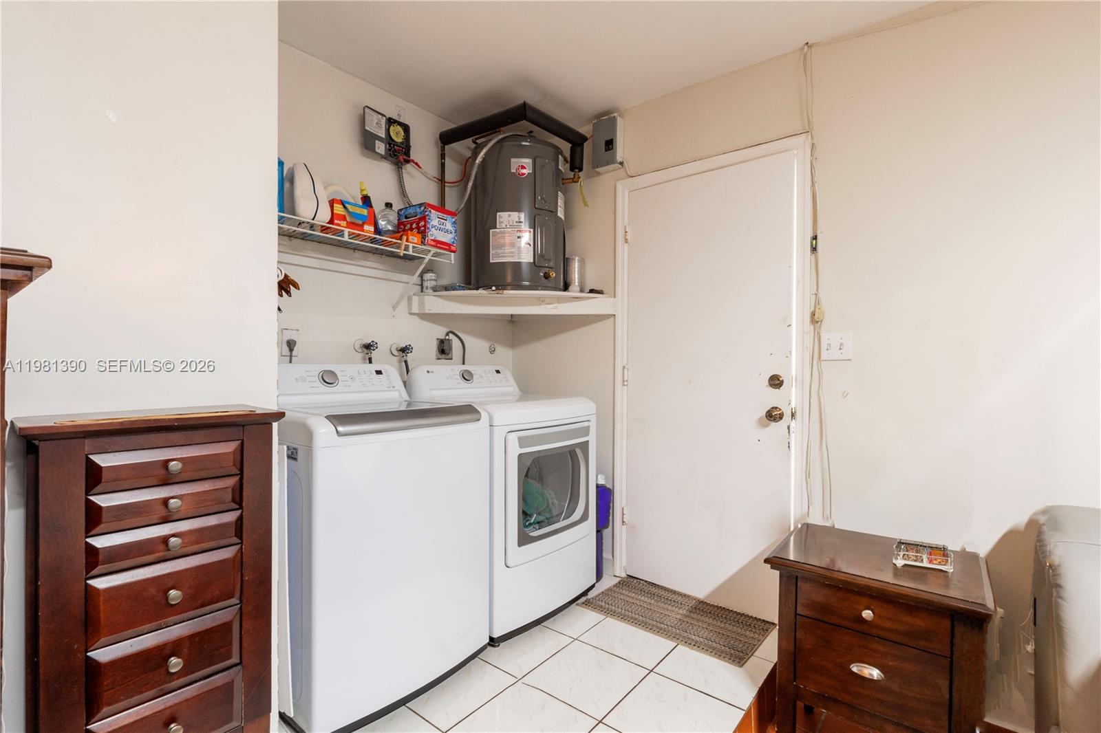 SUPERIOR HOMES ESTATES - Residential