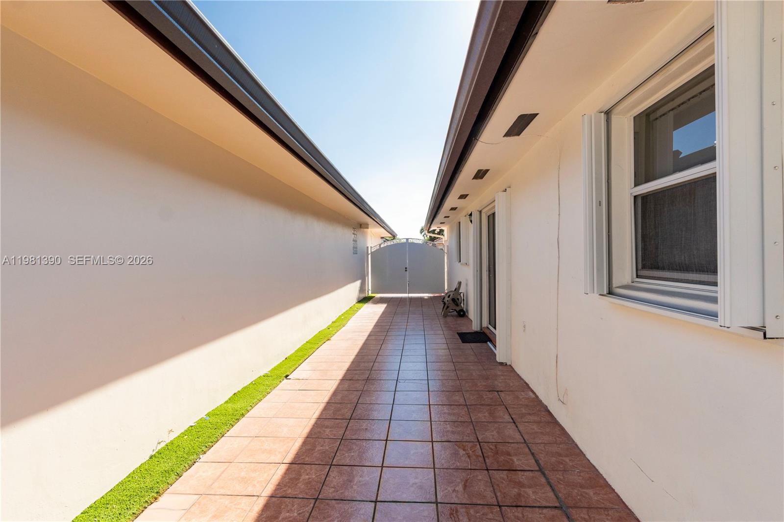 SUPERIOR HOMES ESTATES - Residential