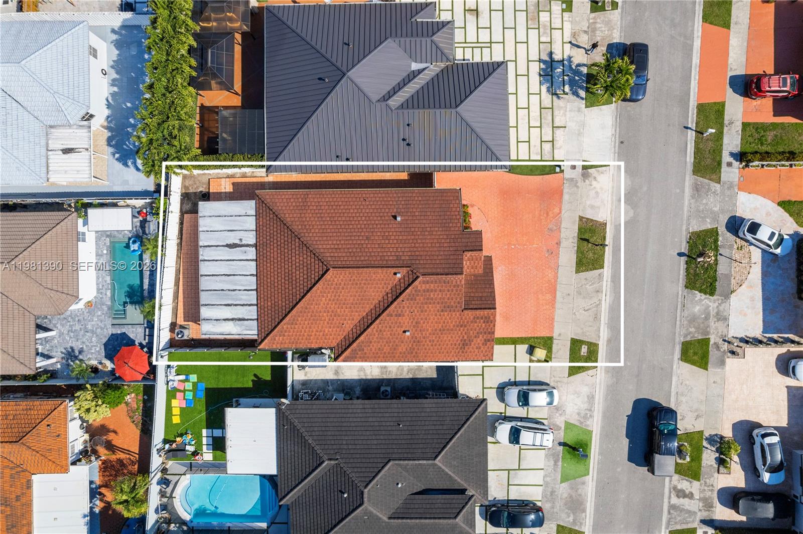 SUPERIOR HOMES ESTATES - Residential