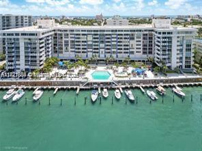 800 West Ave 523, Miami Beach, Miami-Dade County, Florida - 1 Bedrooms  
1 Bathrooms - 