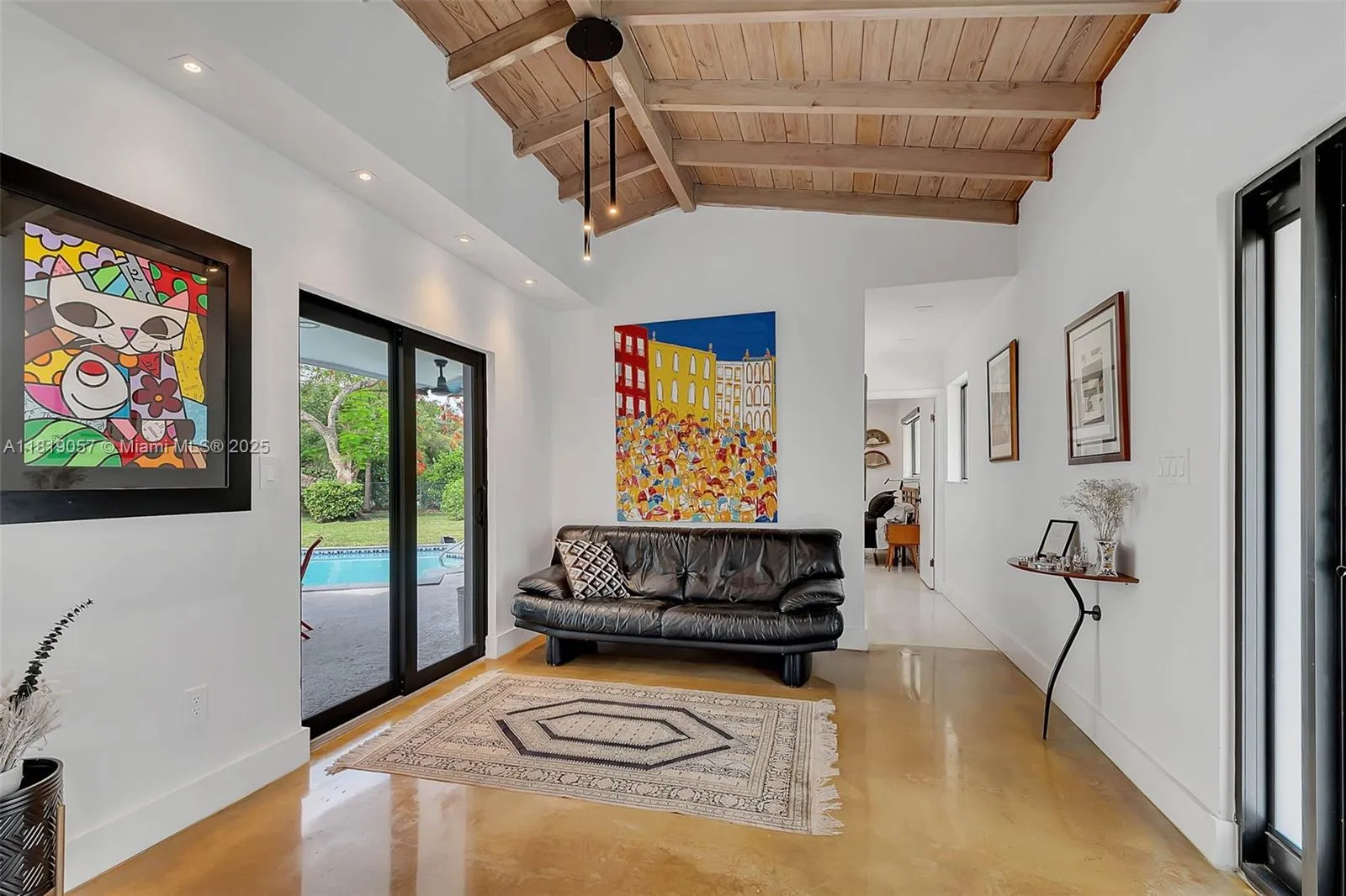 Palmetto Bay, Florida 33158, United States, 4 Bedrooms Bedrooms, ,3 BathroomsBathrooms,Residential,Active,148566