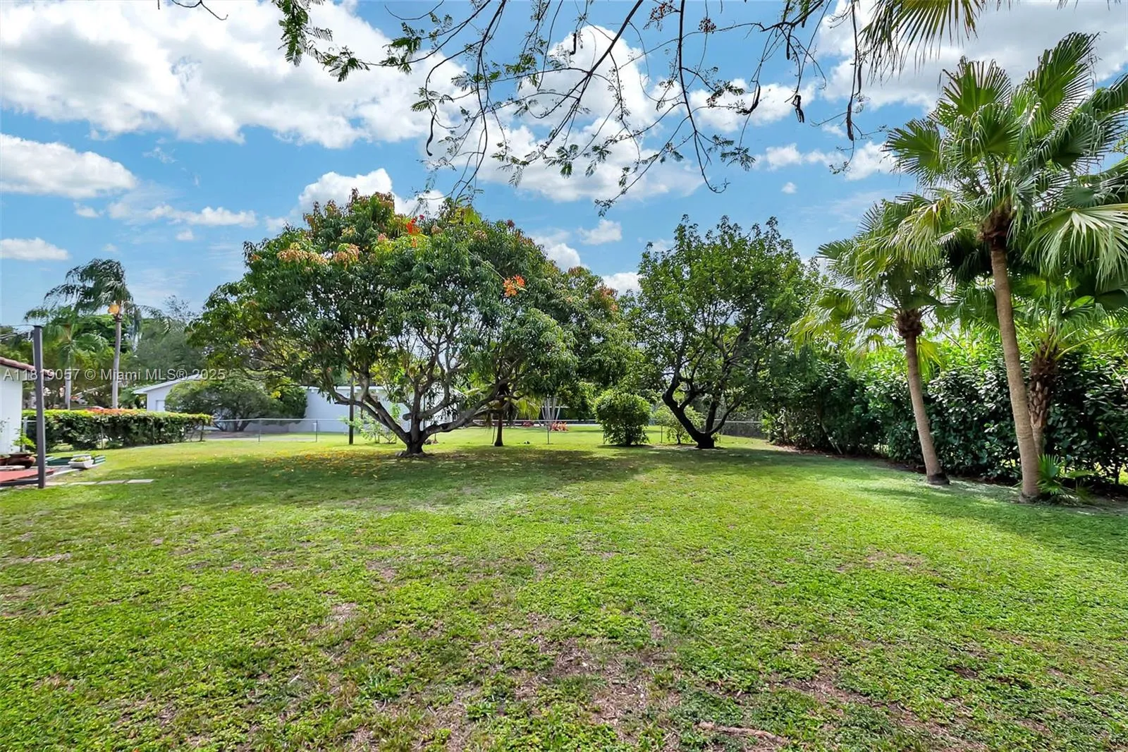 Palmetto Bay, Florida 33158, United States, 4 Bedrooms Bedrooms, ,3 BathroomsBathrooms,Residential,Active,148566