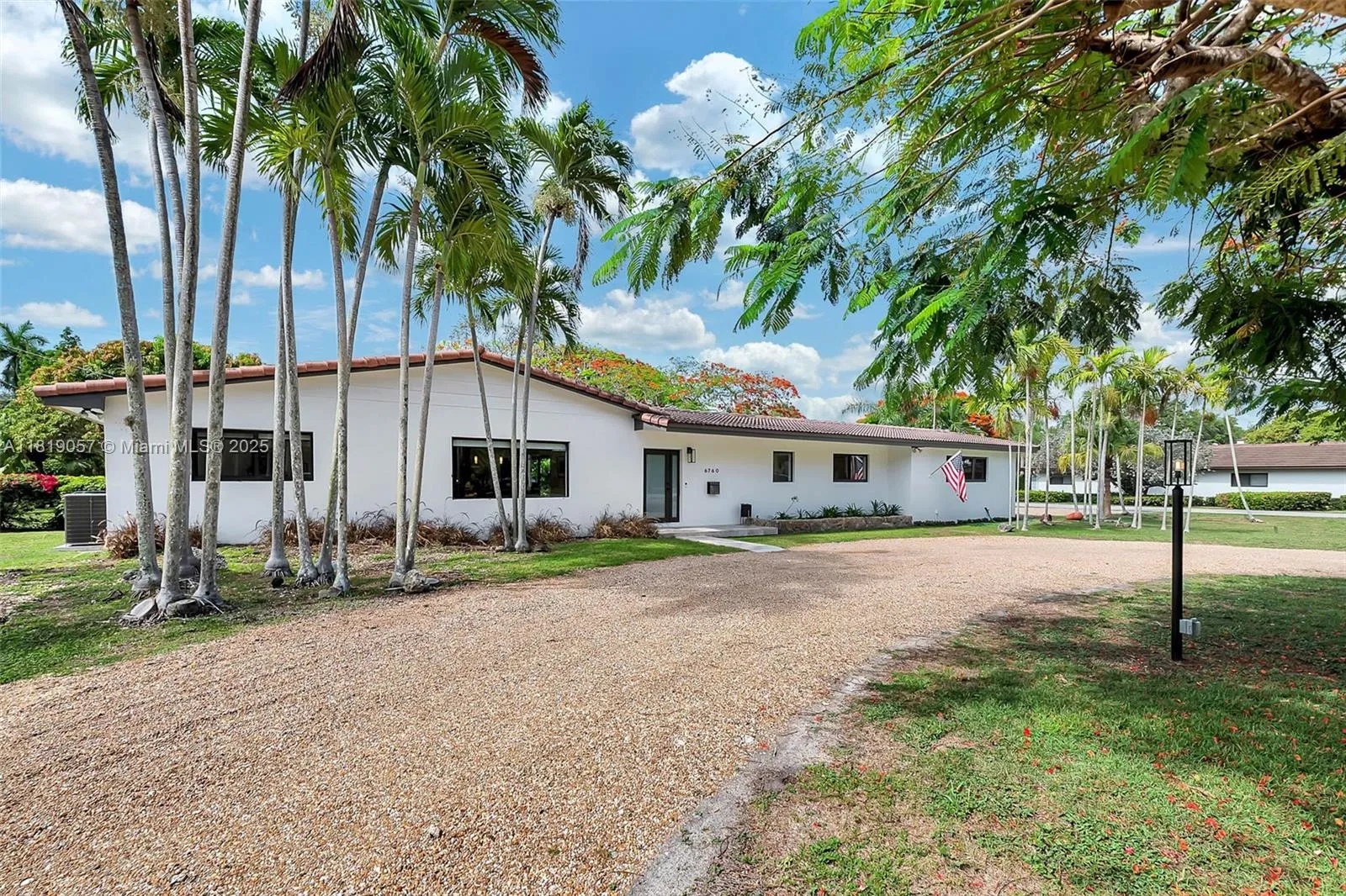 Palmetto Bay, Florida 33158, United States, 4 Bedrooms Bedrooms, ,3 BathroomsBathrooms,Residential,Active,148566