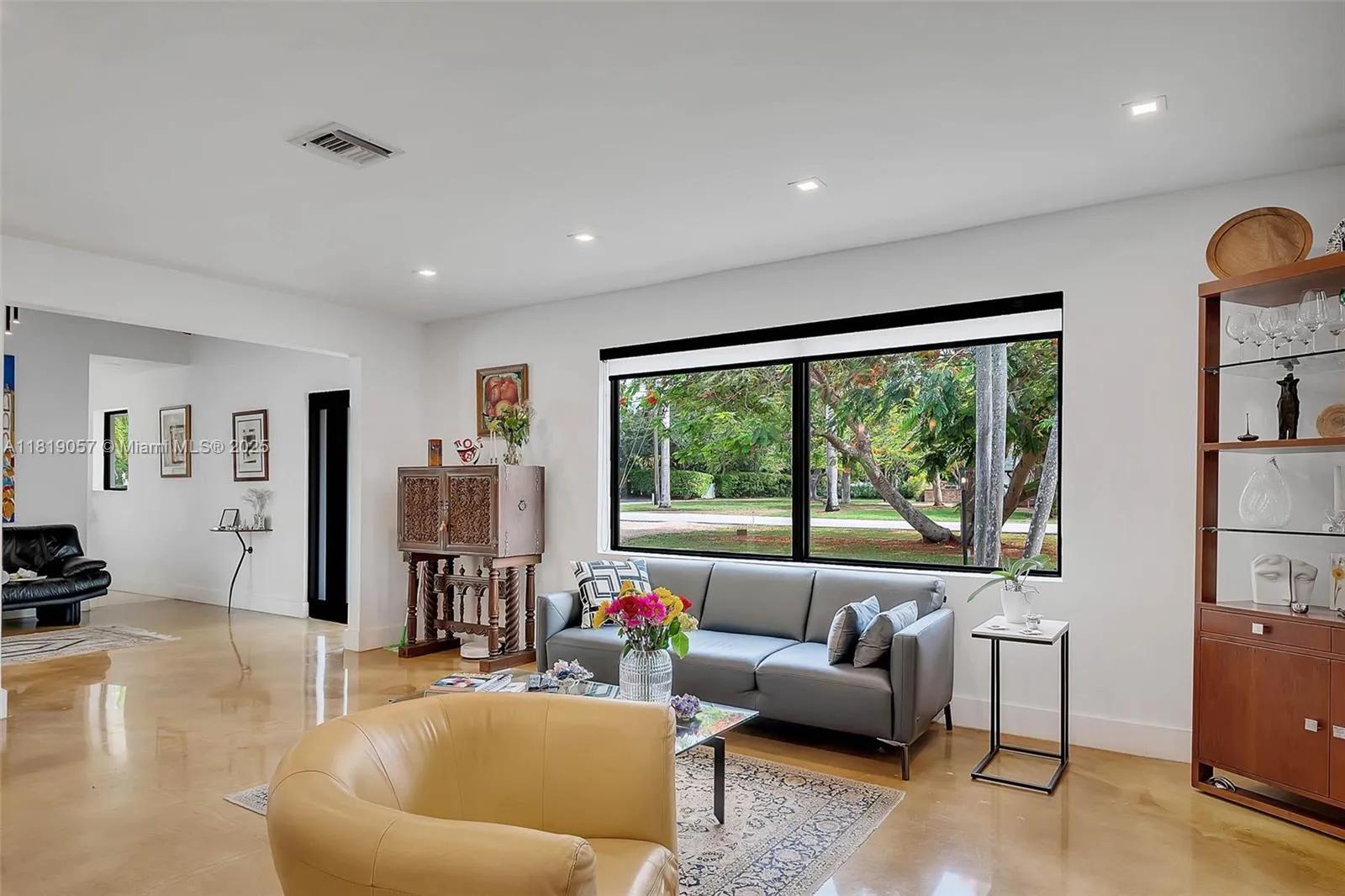 Palmetto Bay, Florida 33158, United States, 4 Bedrooms Bedrooms, ,3 BathroomsBathrooms,Residential,Active,148566