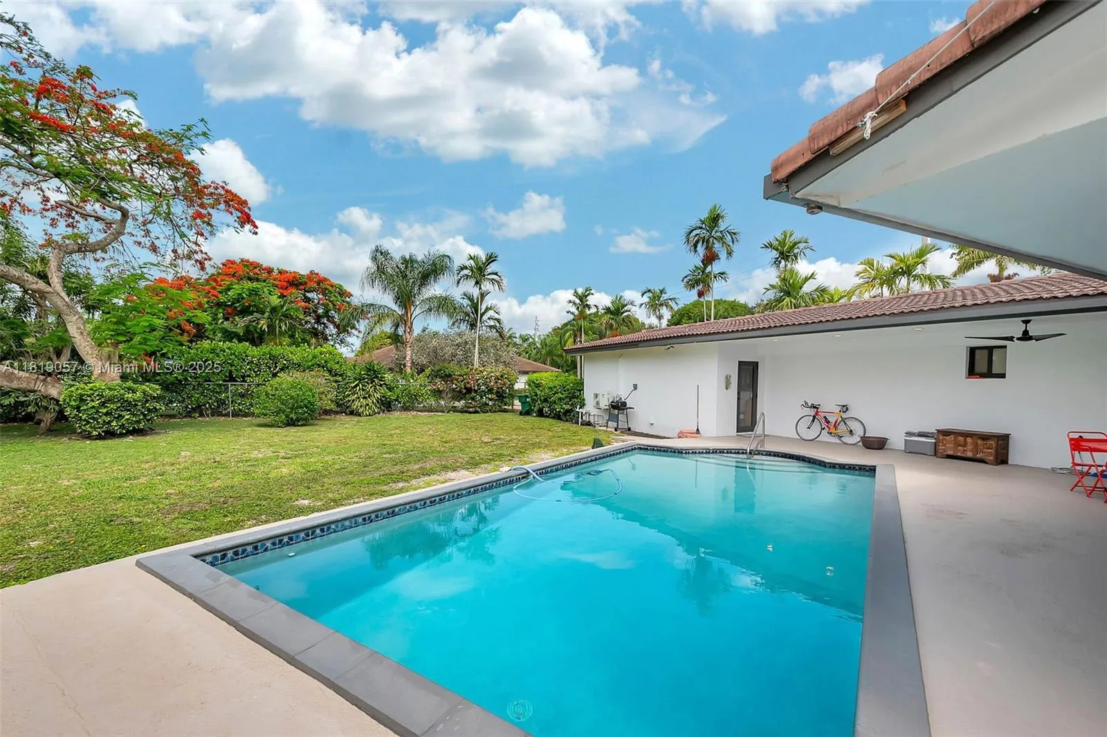 Palmetto Bay, Florida 33158, United States, 4 Bedrooms Bedrooms, ,3 BathroomsBathrooms,Residential,Active,148566