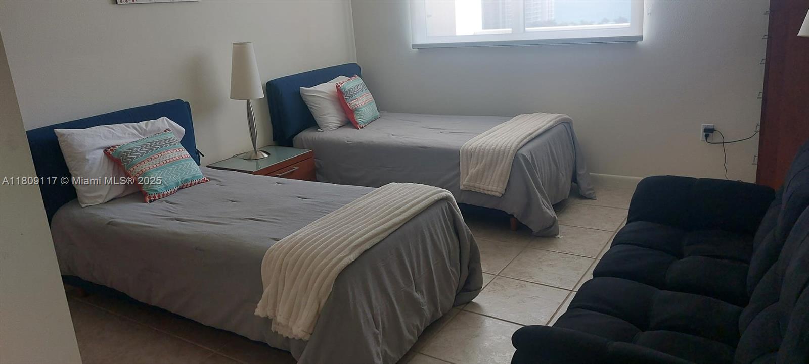 MARINA BAY CLUB CONDO HOT - Residential