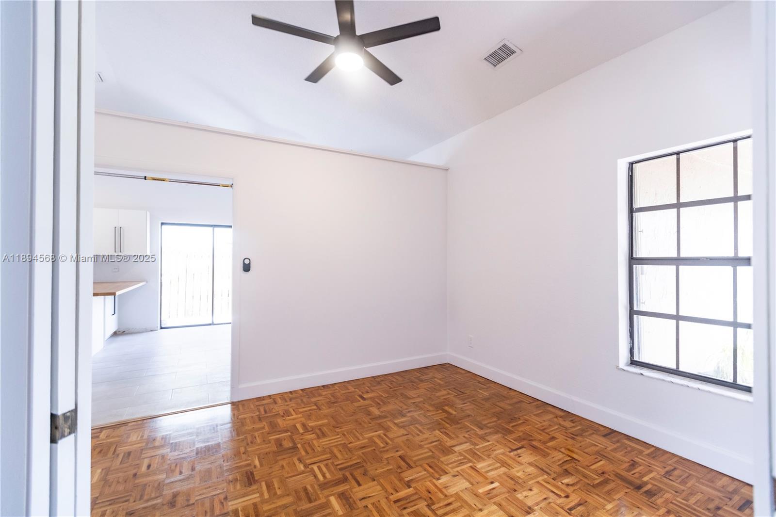 COUNTRY ADDRESS - Residential Lease