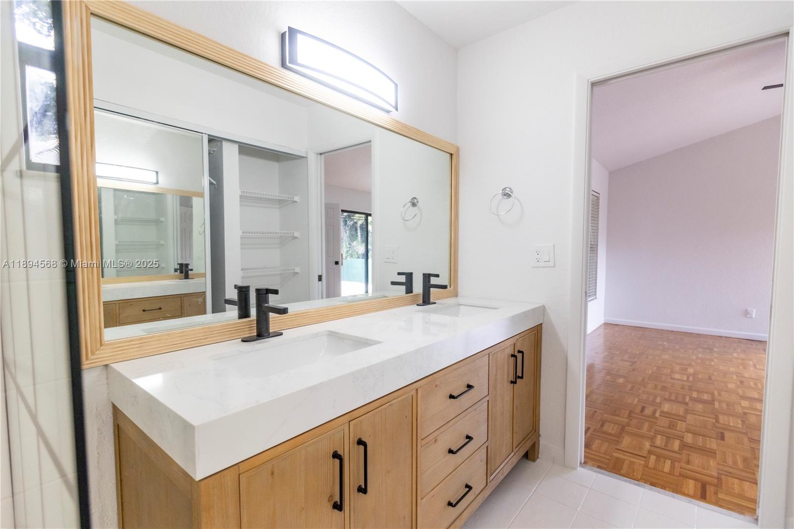 COUNTRY ADDRESS - Residential Lease