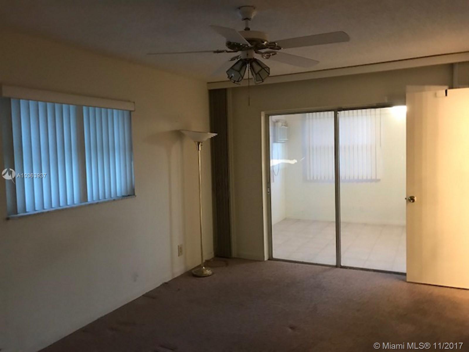LAUDERDALE WEST 2 SEC - Residential