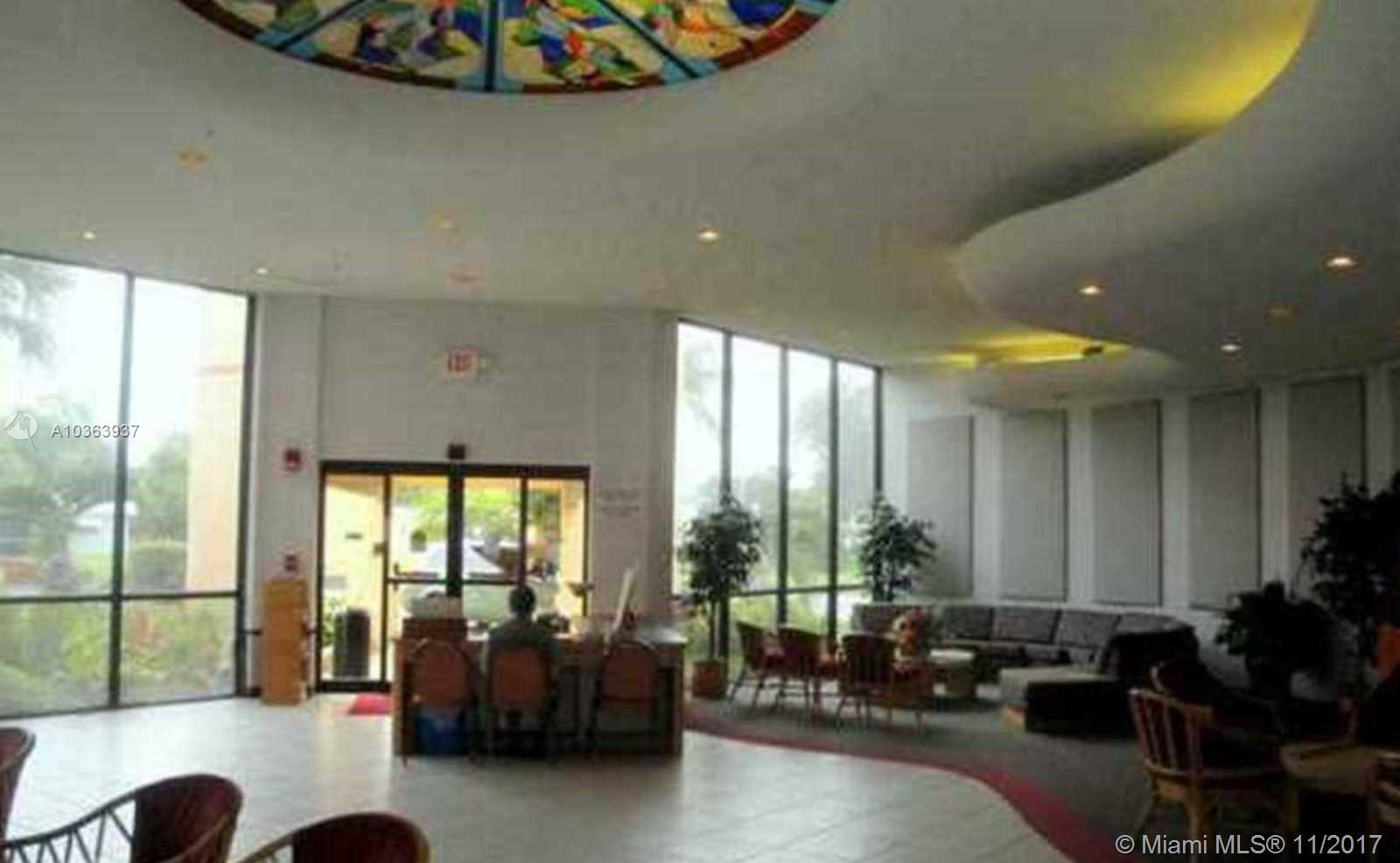 LAUDERDALE WEST 2 SEC - Residential