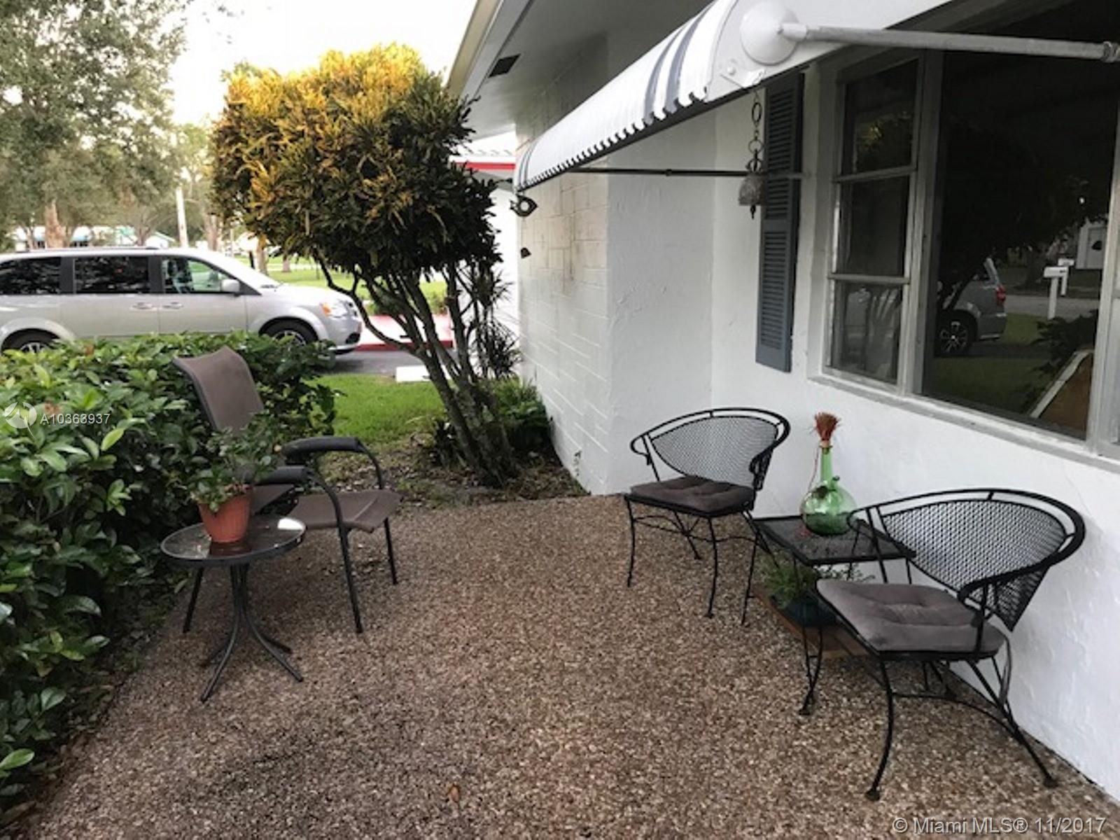 LAUDERDALE WEST 2 SEC - Residential