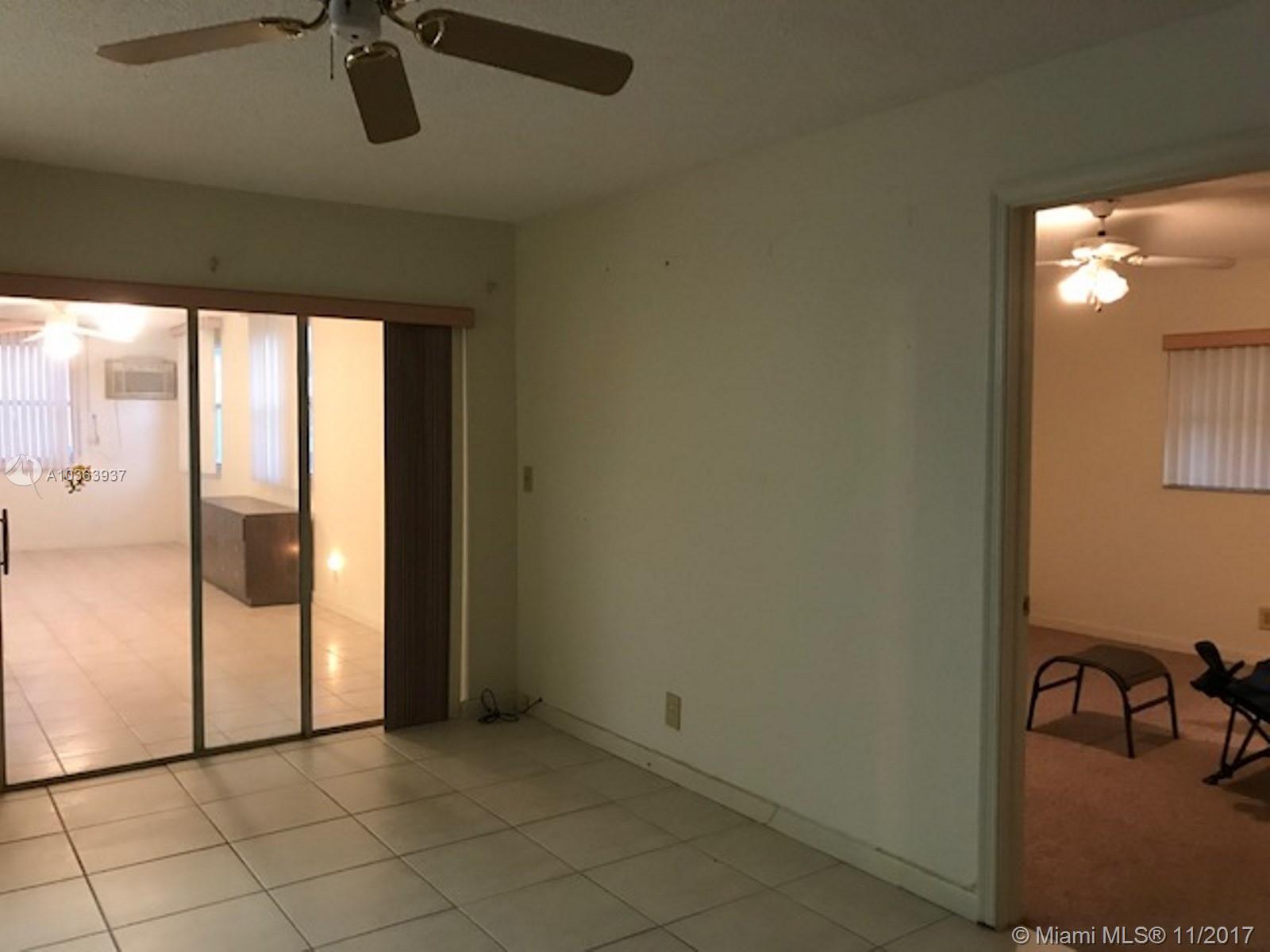 LAUDERDALE WEST 2 SEC - Residential