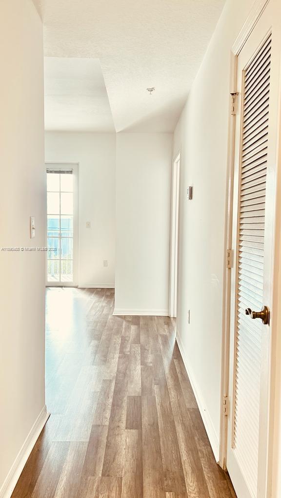VILLAGE AT ABACOA CONDO - Residential Lease