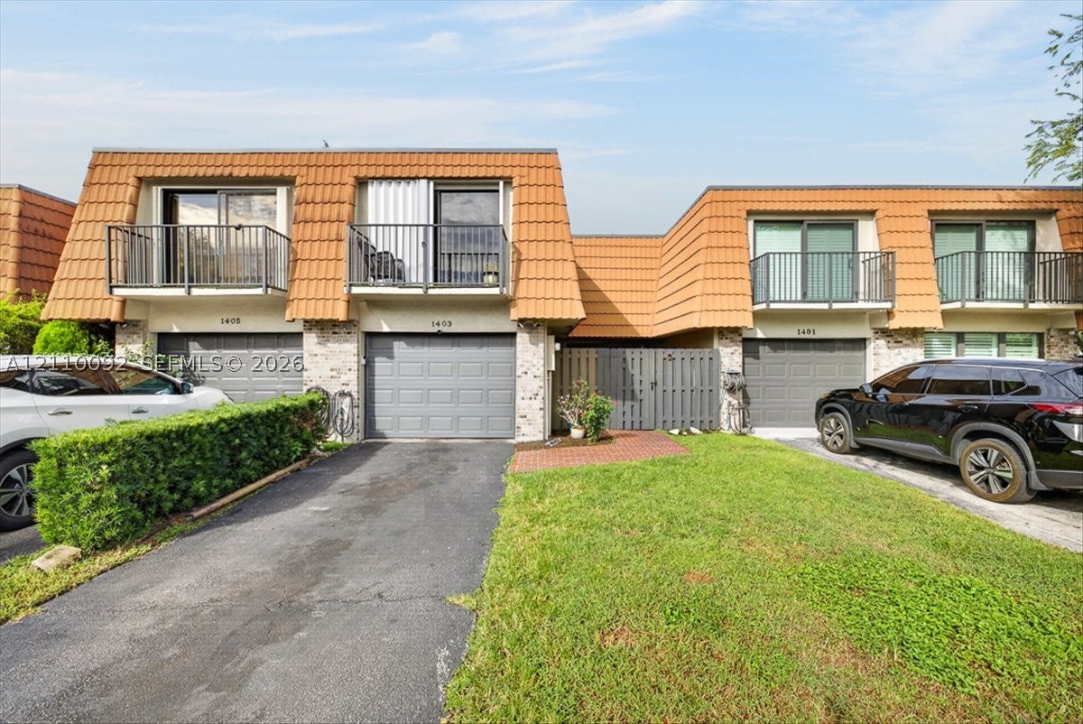 1403 SW 110th Way